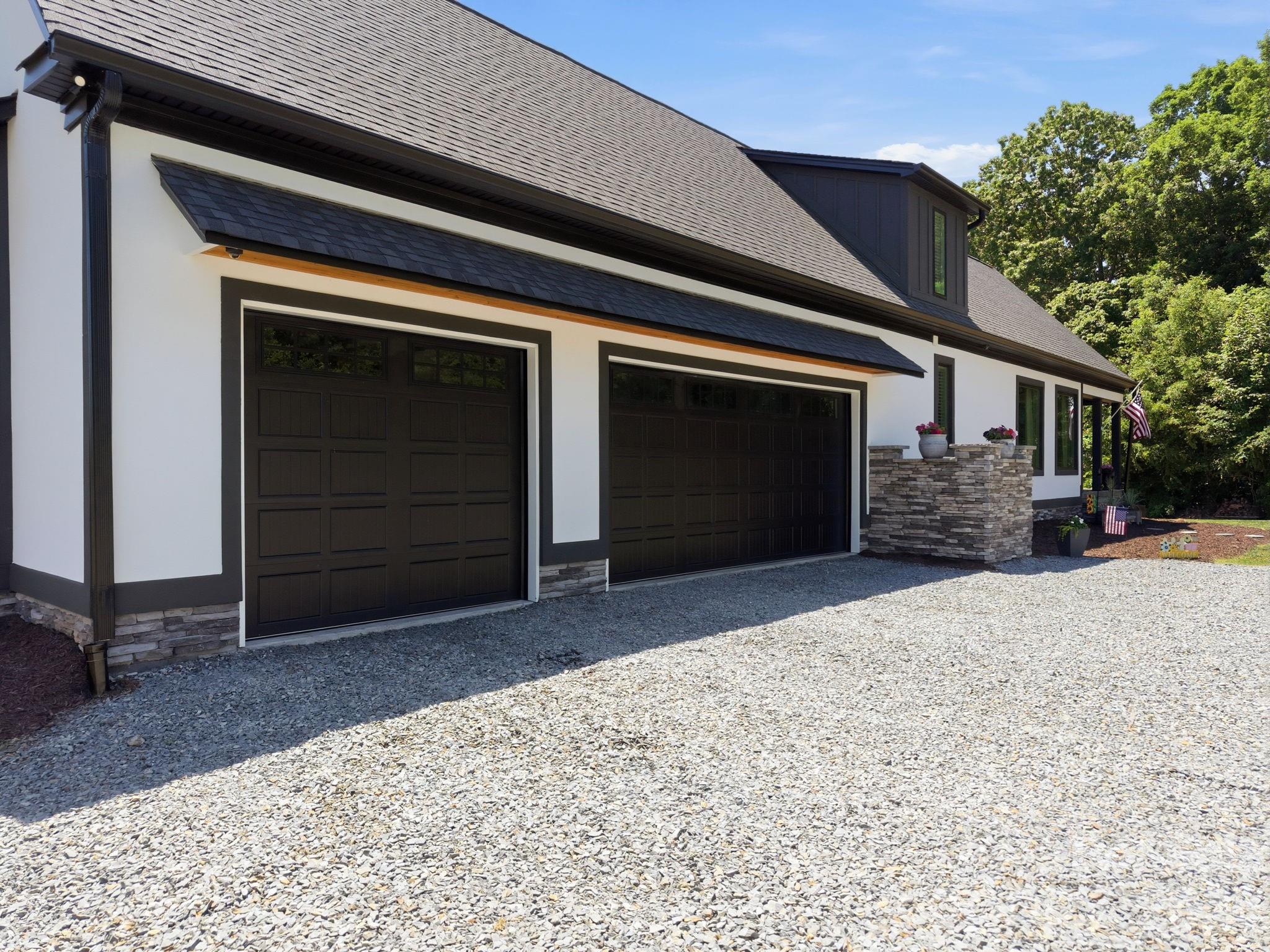 8815 Bringle Ferry Road — Salisbury