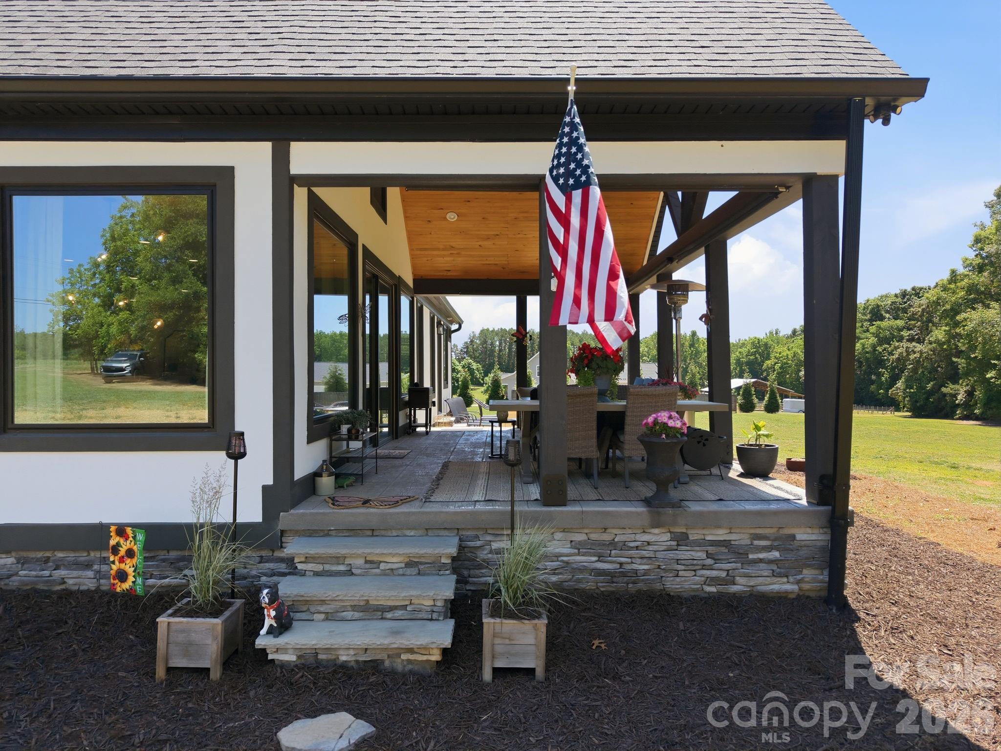 8815 Bringle Ferry Road — Salisbury