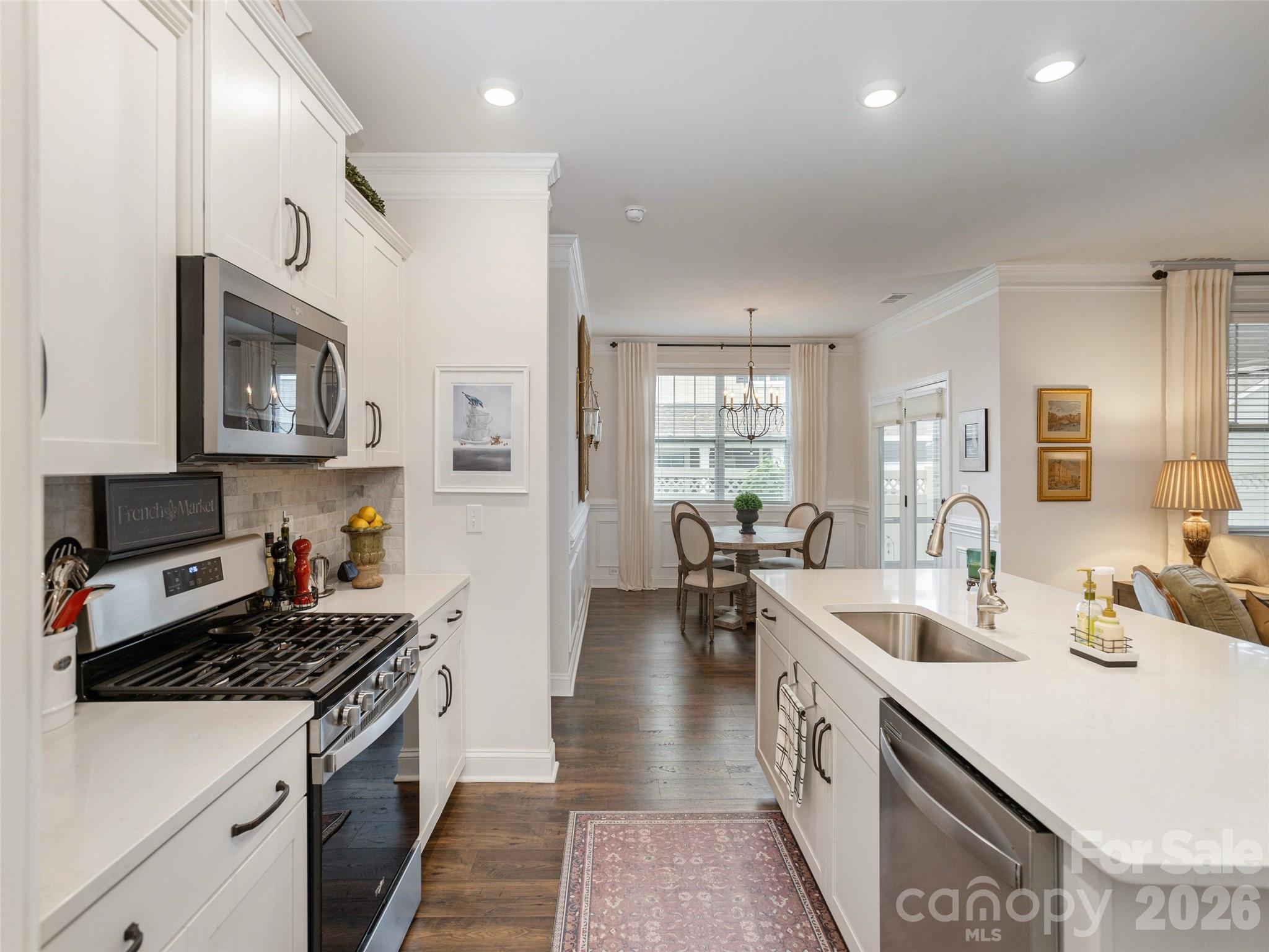 743 Summerfield Place — Flat Rock
