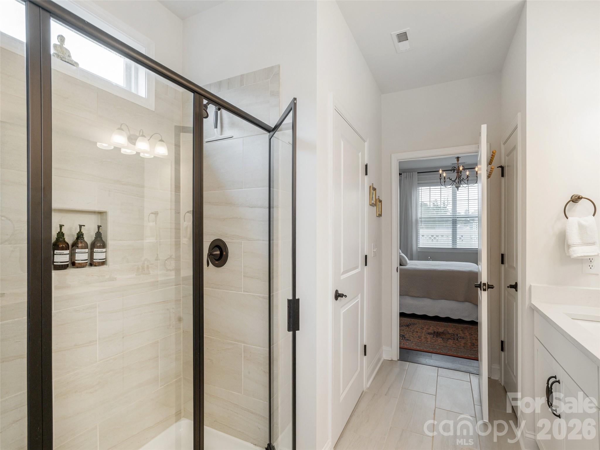 743 Summerfield Place — Flat Rock