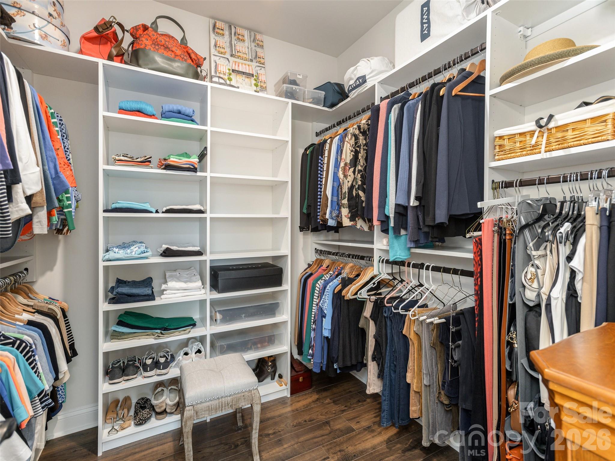 743 Summerfield Place — Flat Rock