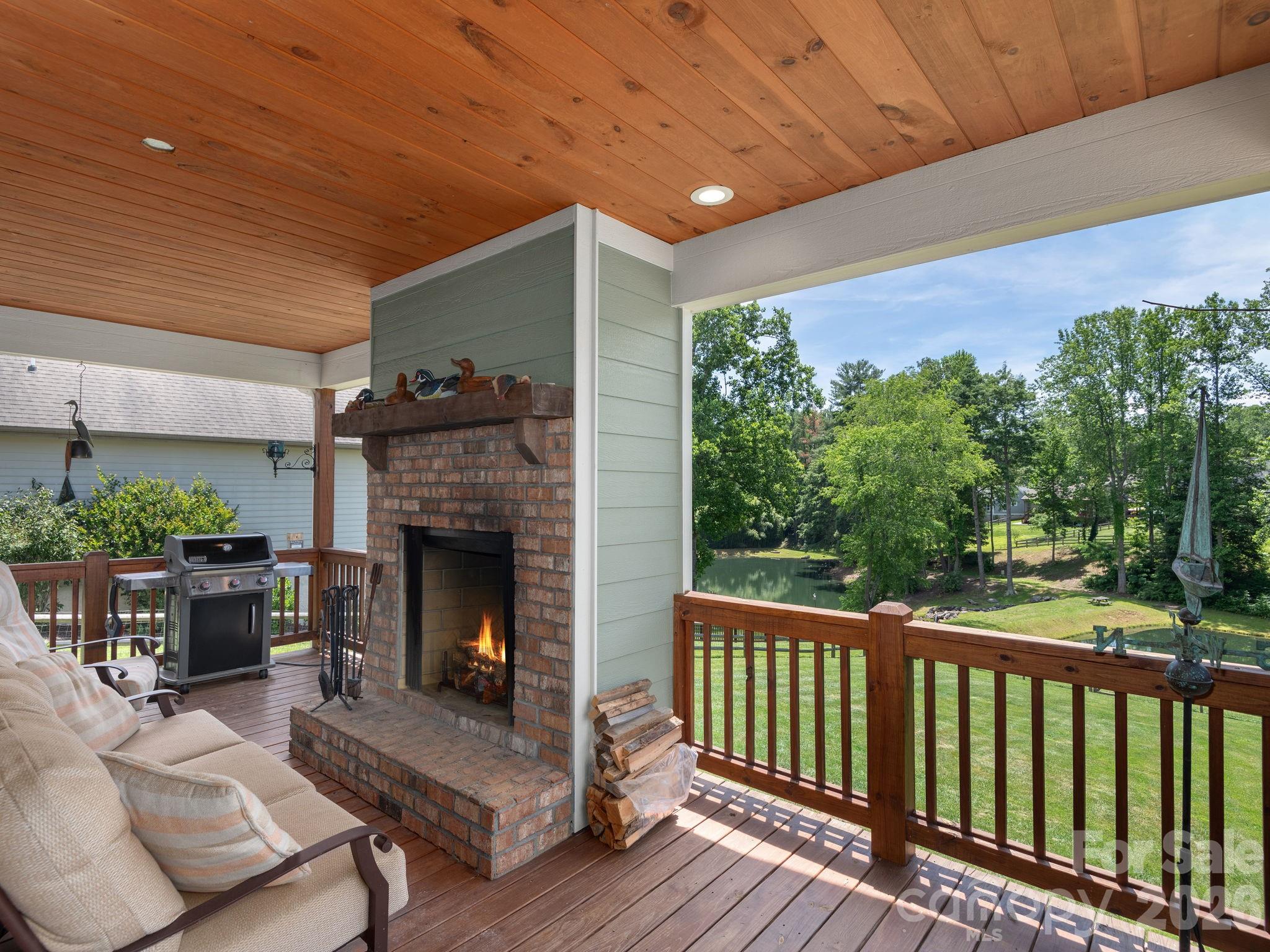 4 Farm Pond Lane — Candler