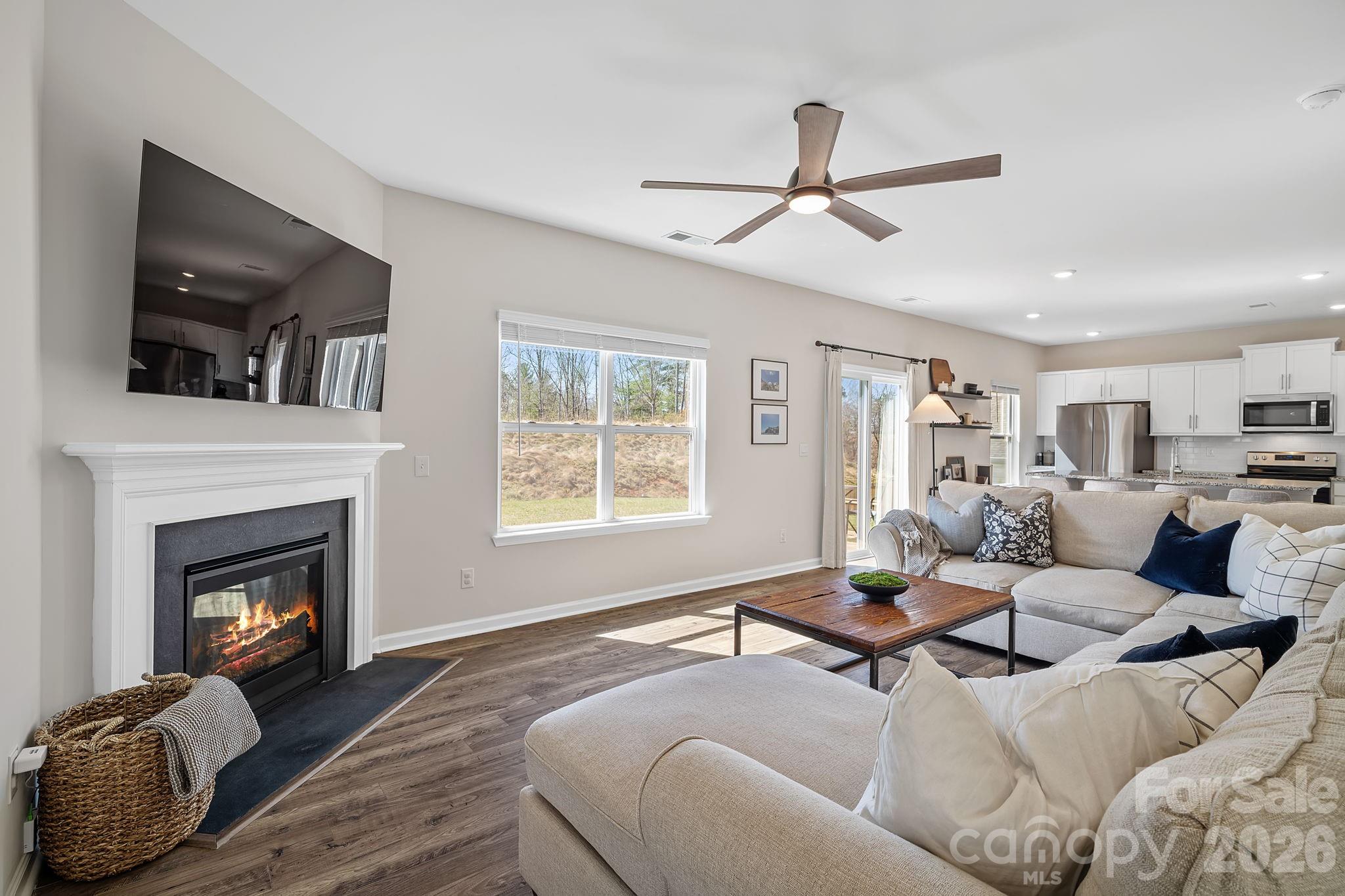 132 Ridgeview Lane — Mars Hill