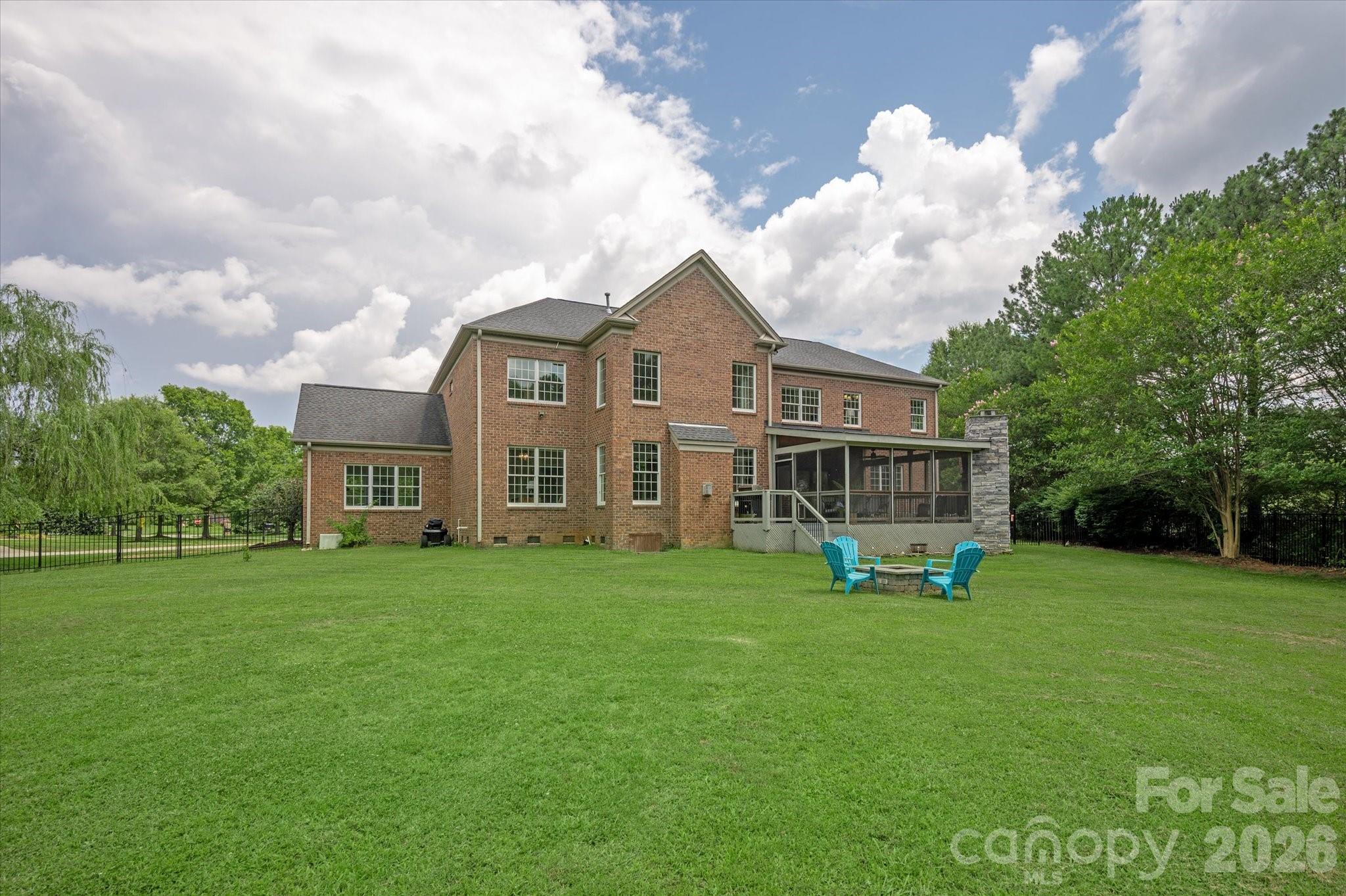 201 Kindling Wood Lane — Marvin