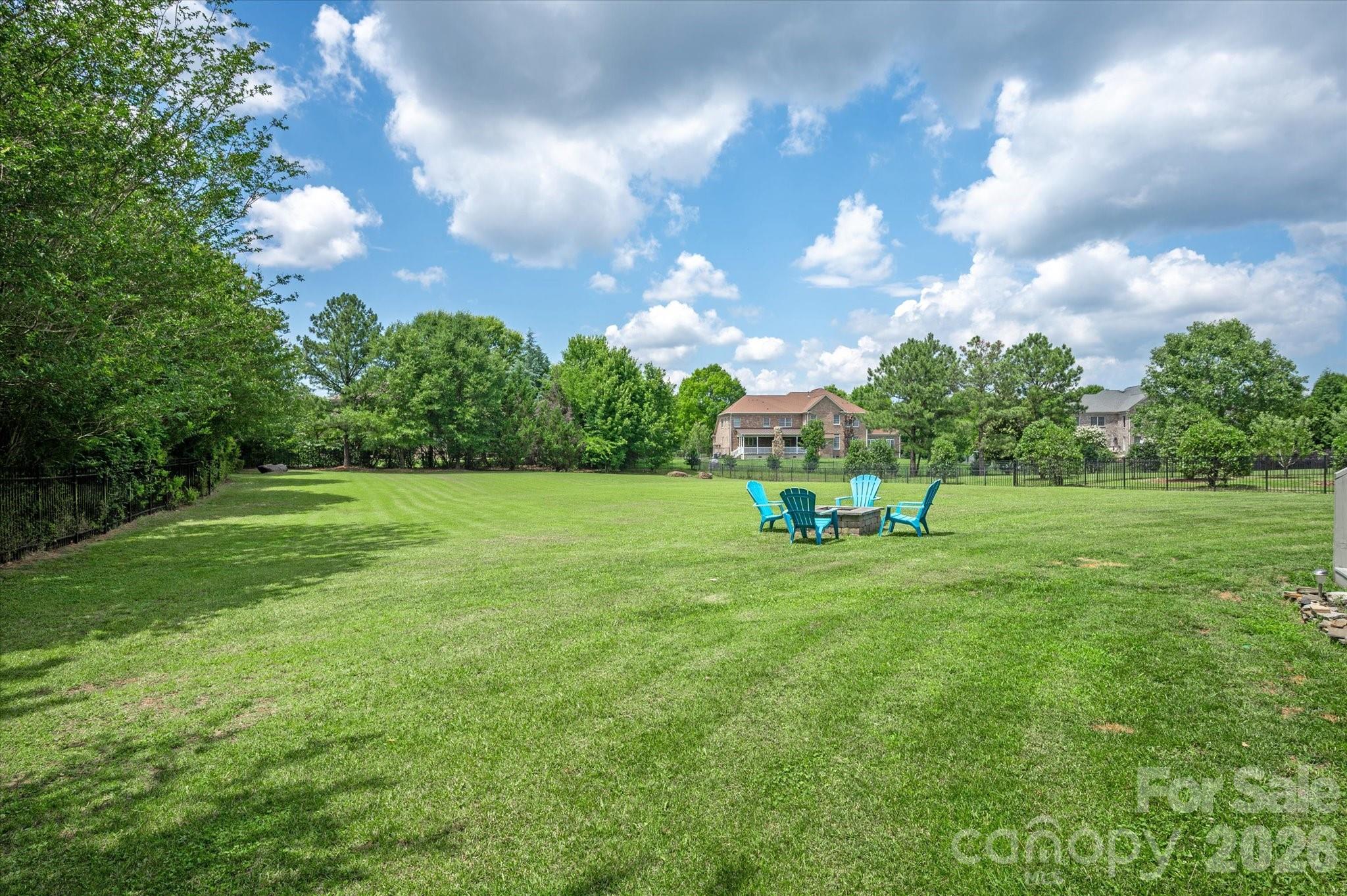 201 Kindling Wood Lane — Marvin
