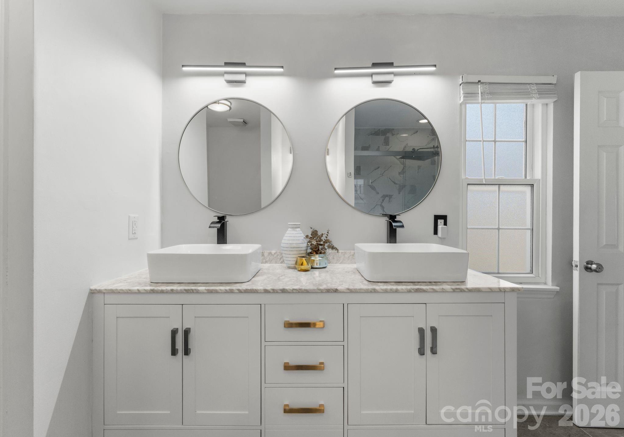 153 Ashford Hollow Lane — Mooresville
