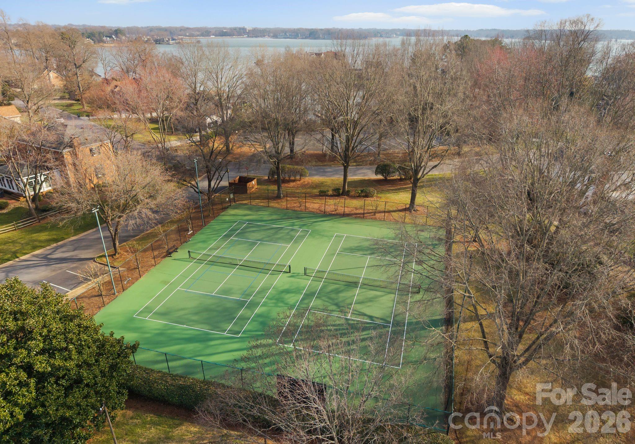 153 Ashford Hollow Lane — Mooresville