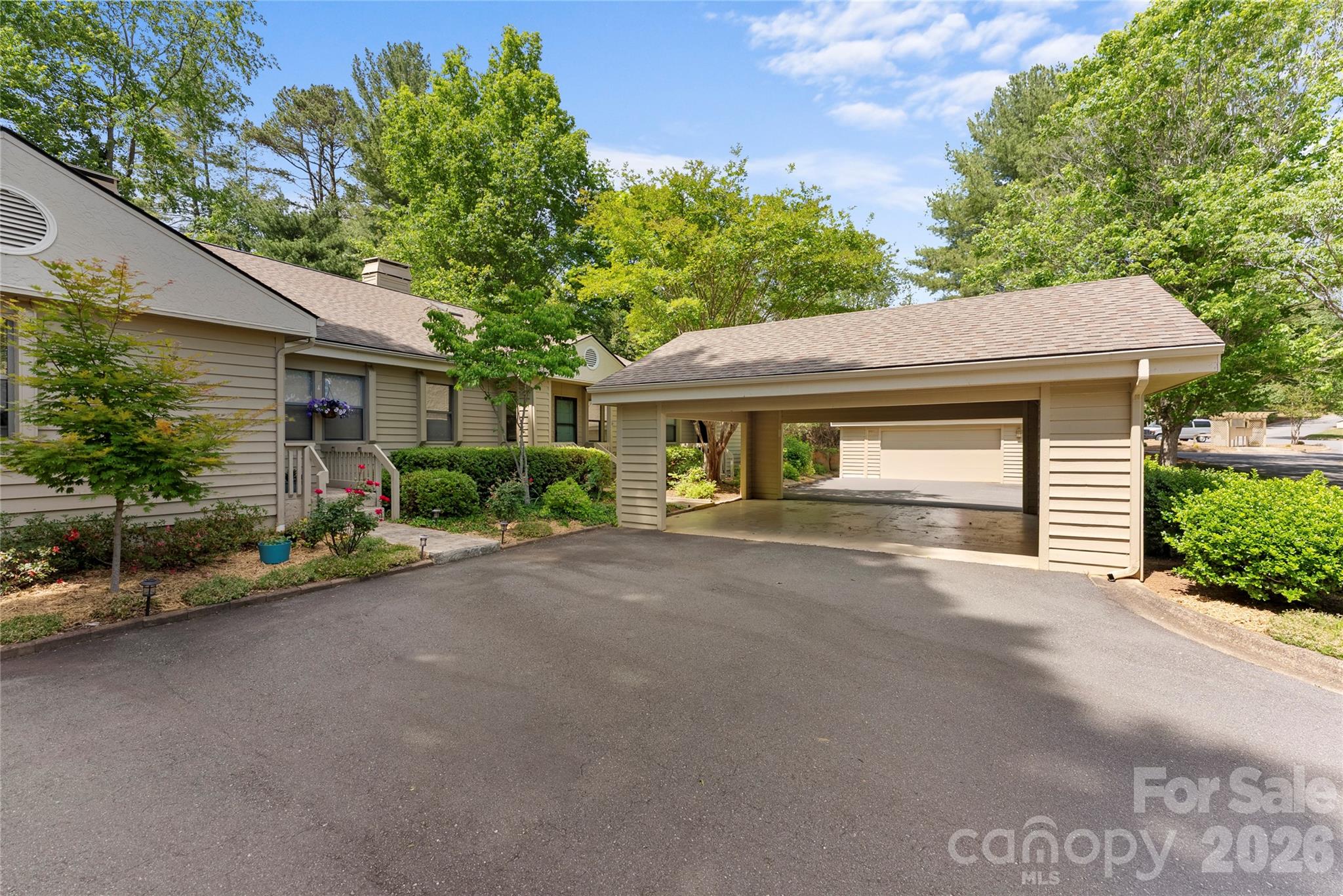 4102 Dominic Lane — Asheville