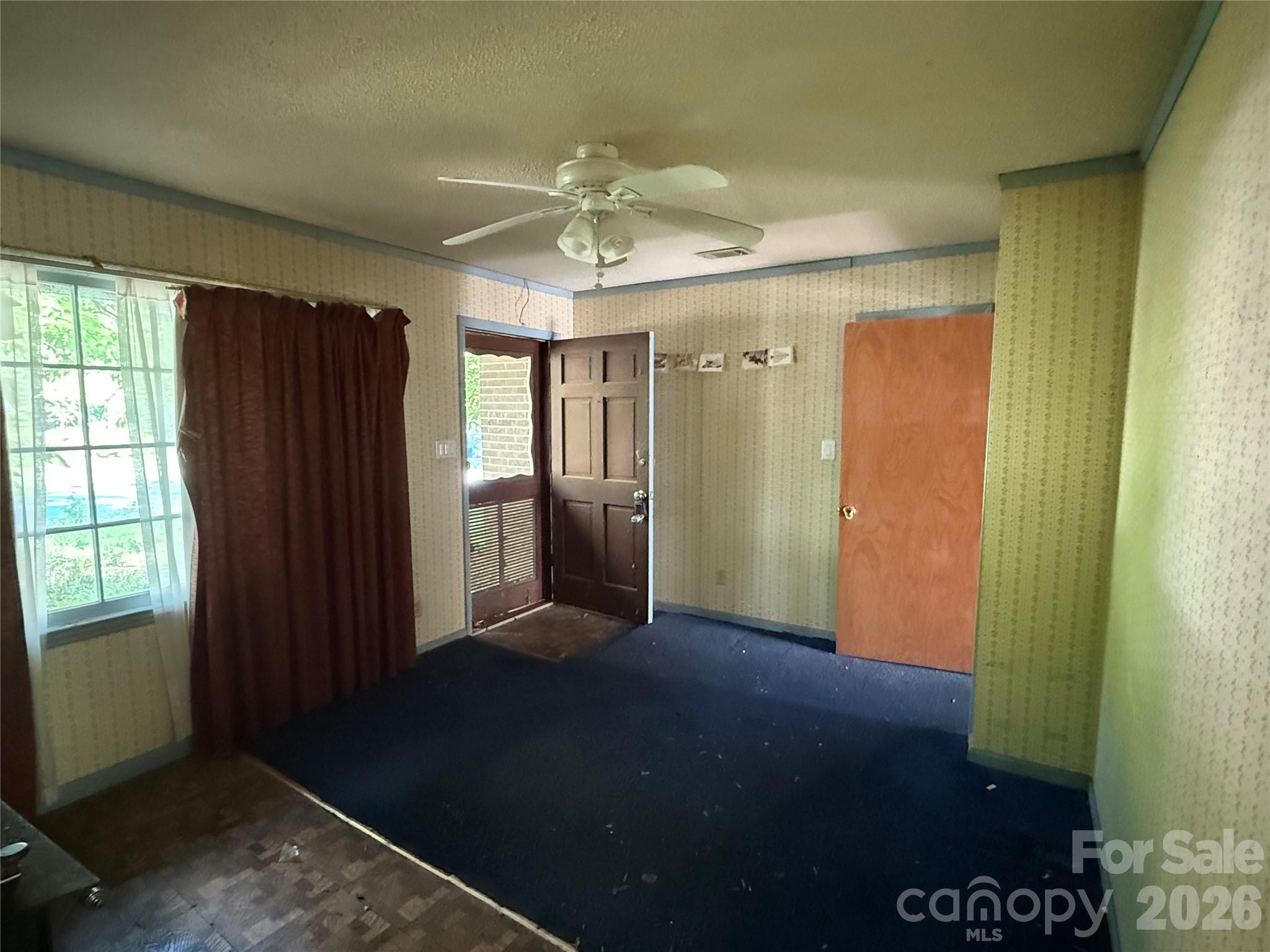 10100 Starwood Drive — Charlotte