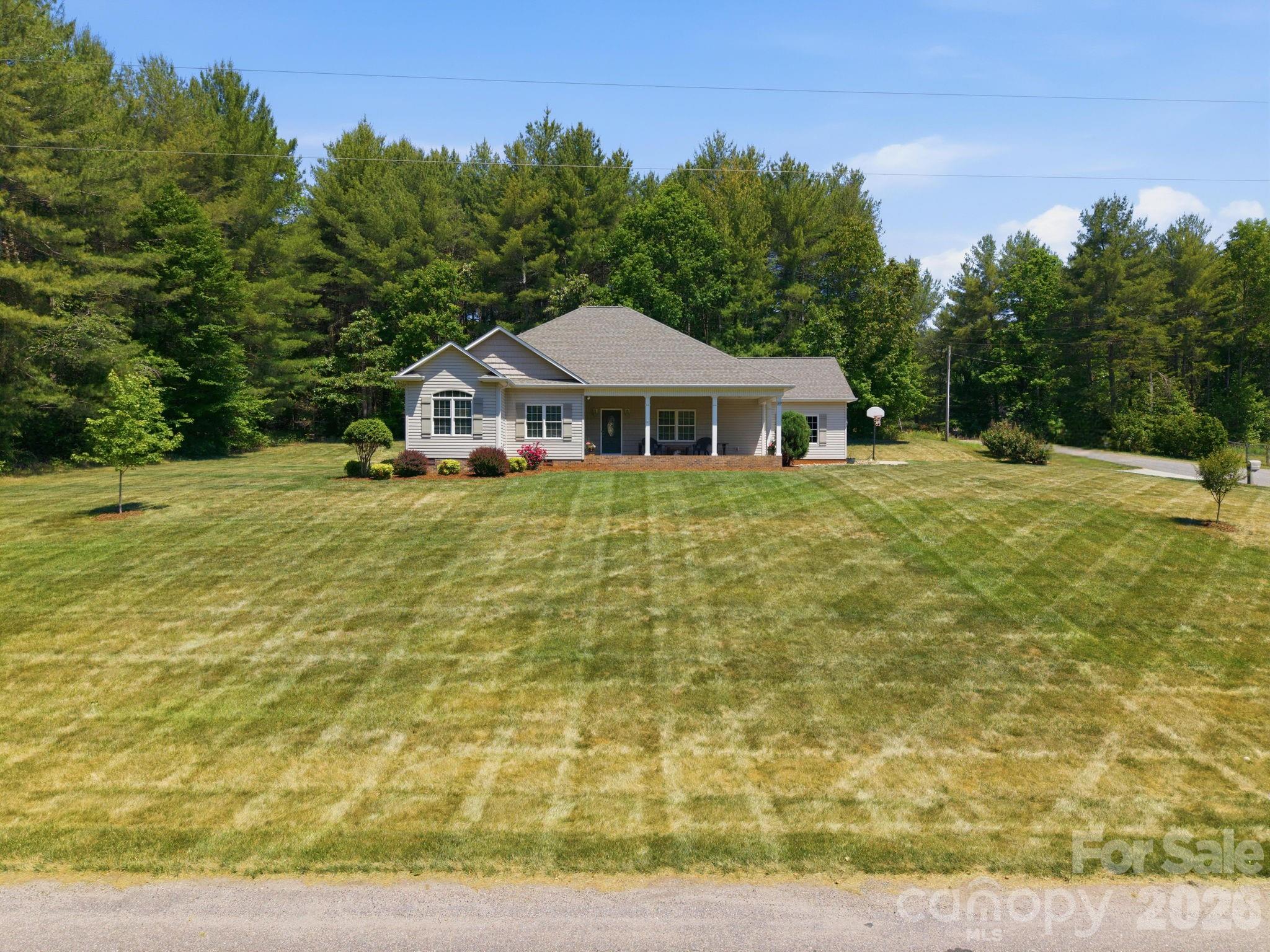 23 Moser Circle — Taylorsville