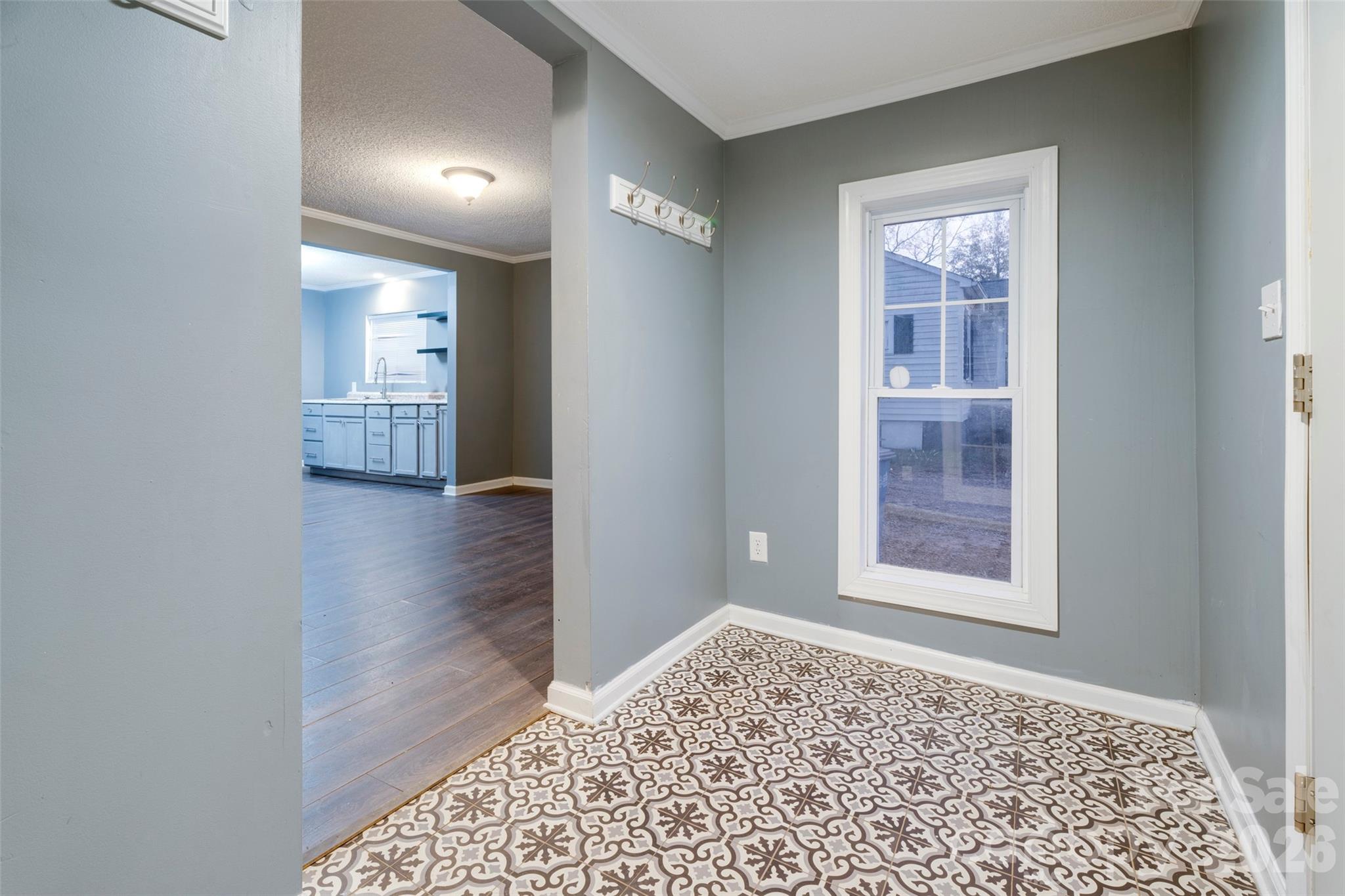 1327 11th Street — Statesville