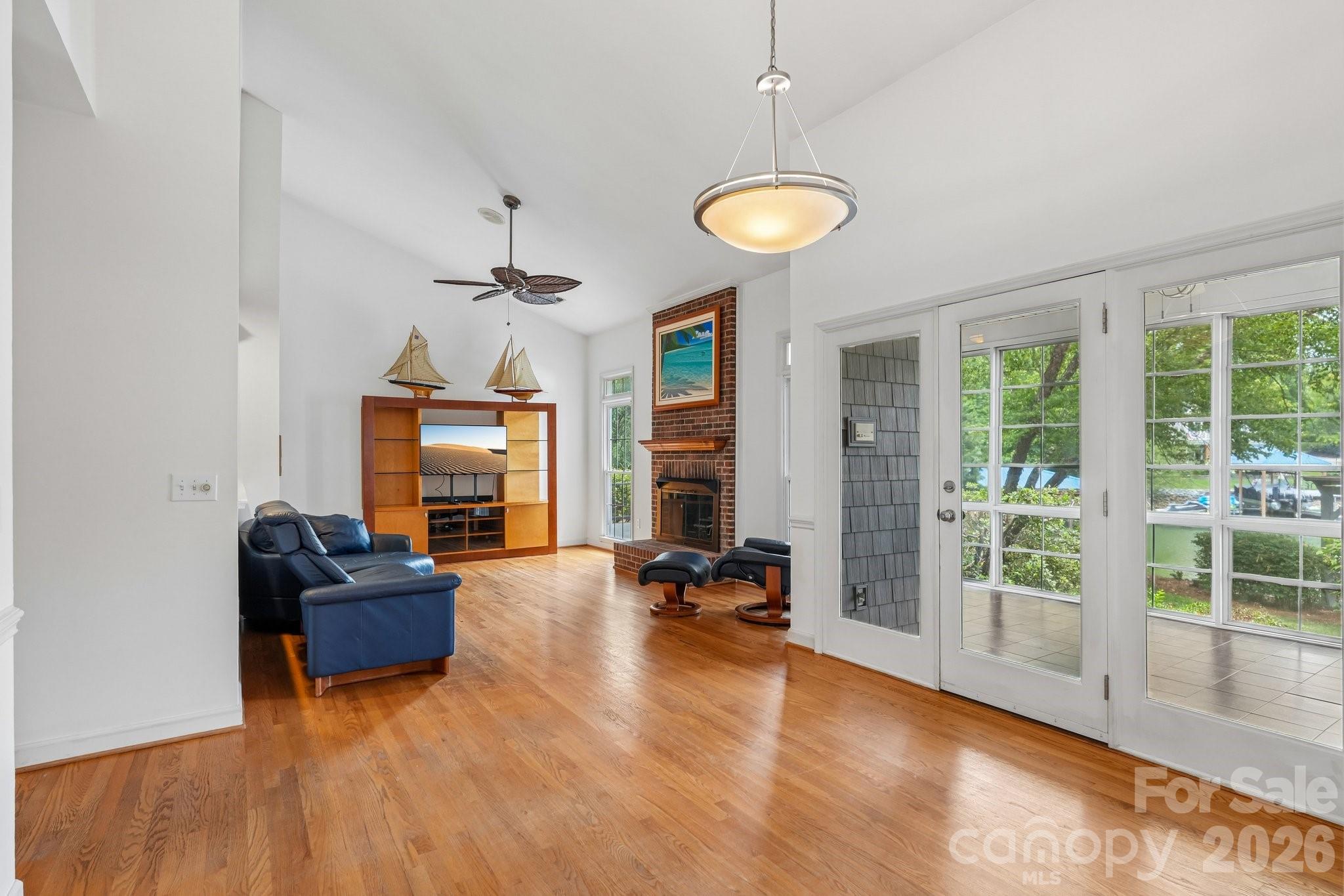 165 Prestwood Lane — Mooresville