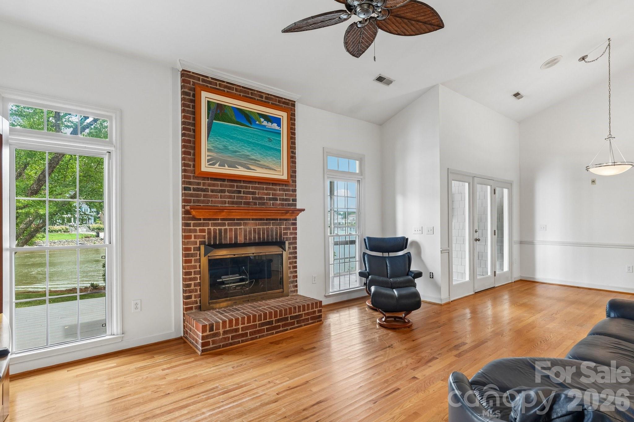 165 Prestwood Lane — Mooresville