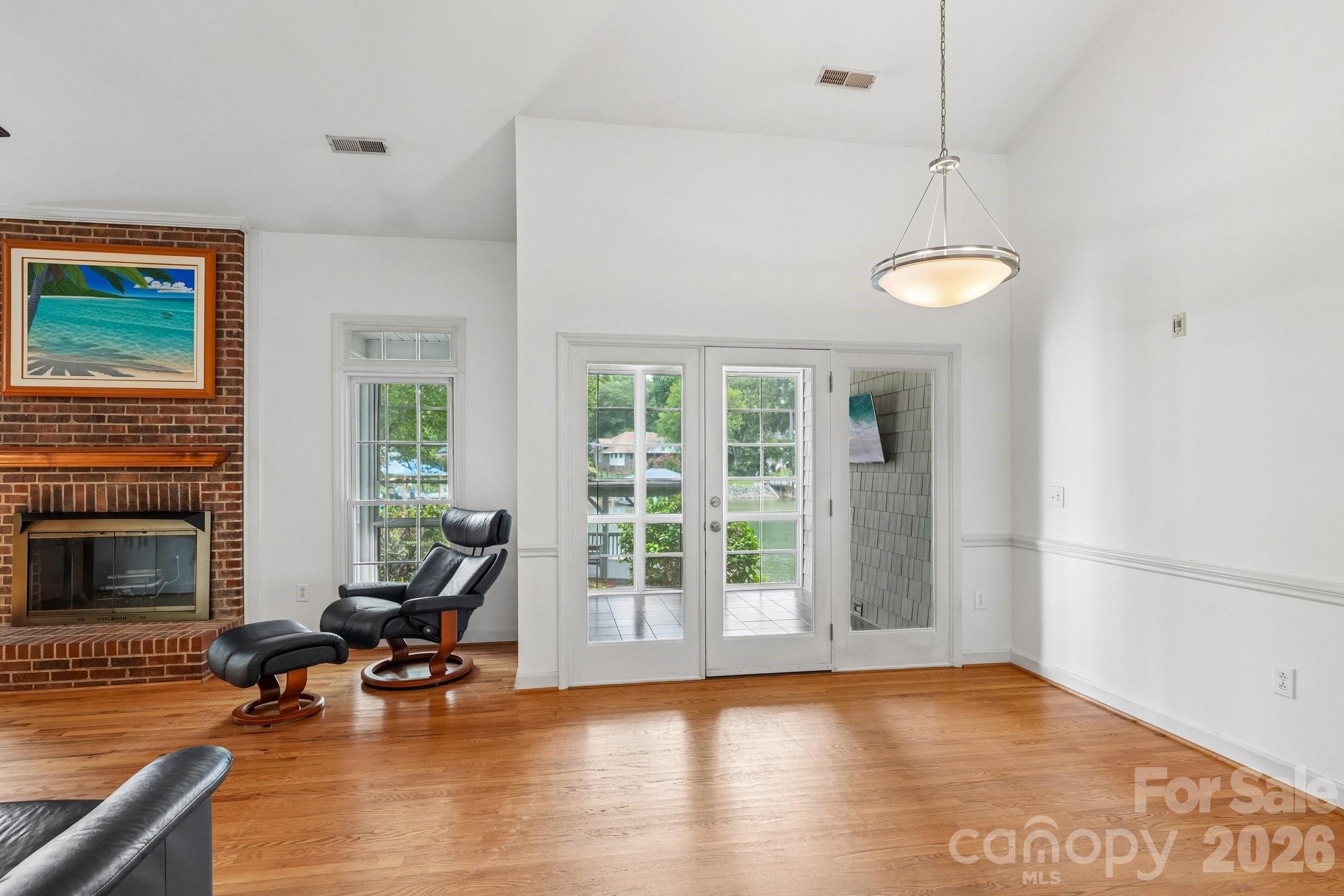 165 Prestwood Lane — Mooresville