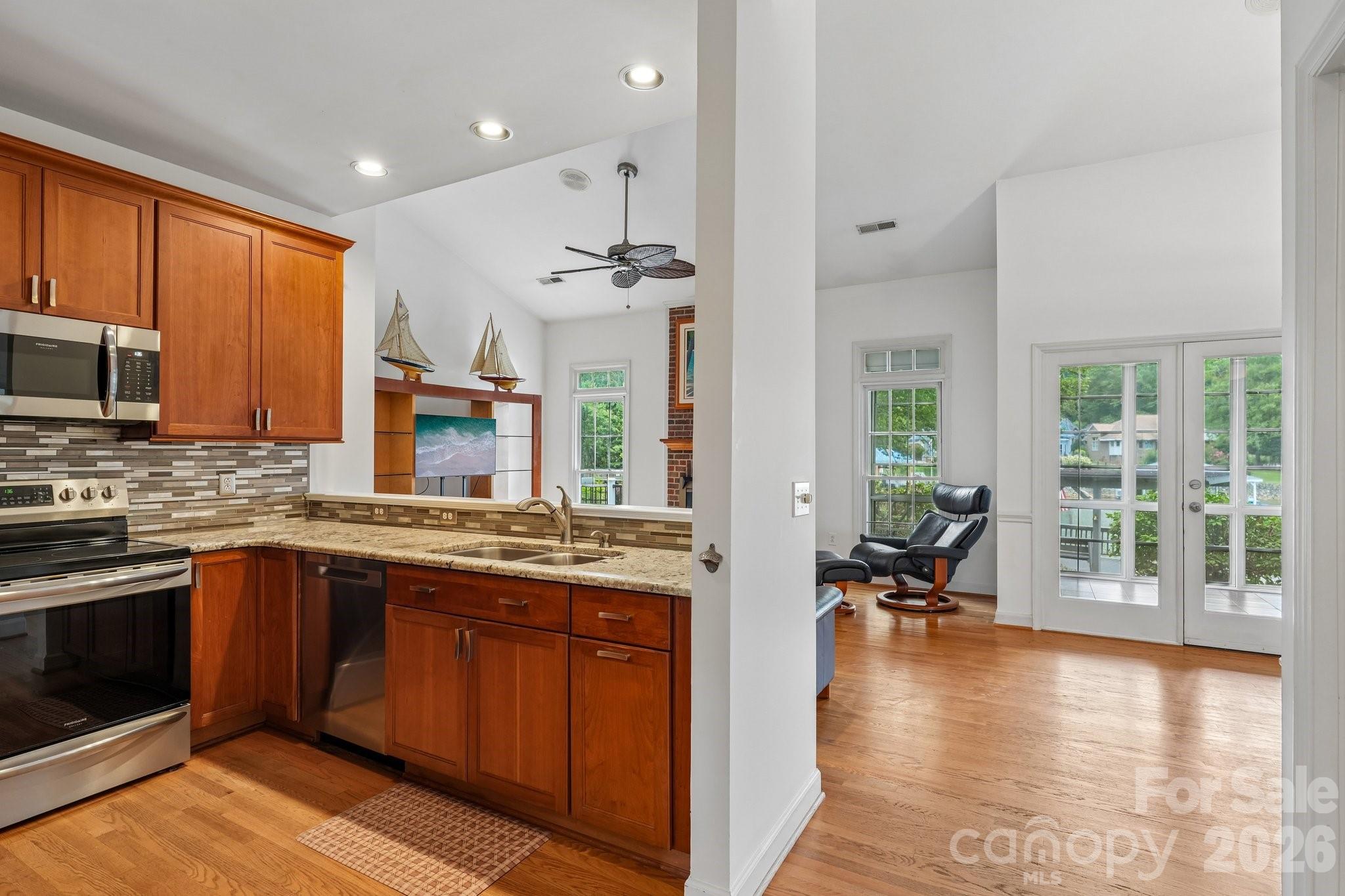 165 Prestwood Lane — Mooresville