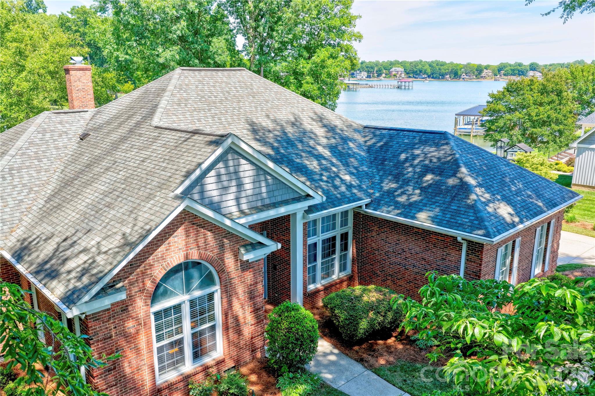 165 Prestwood Lane — Mooresville