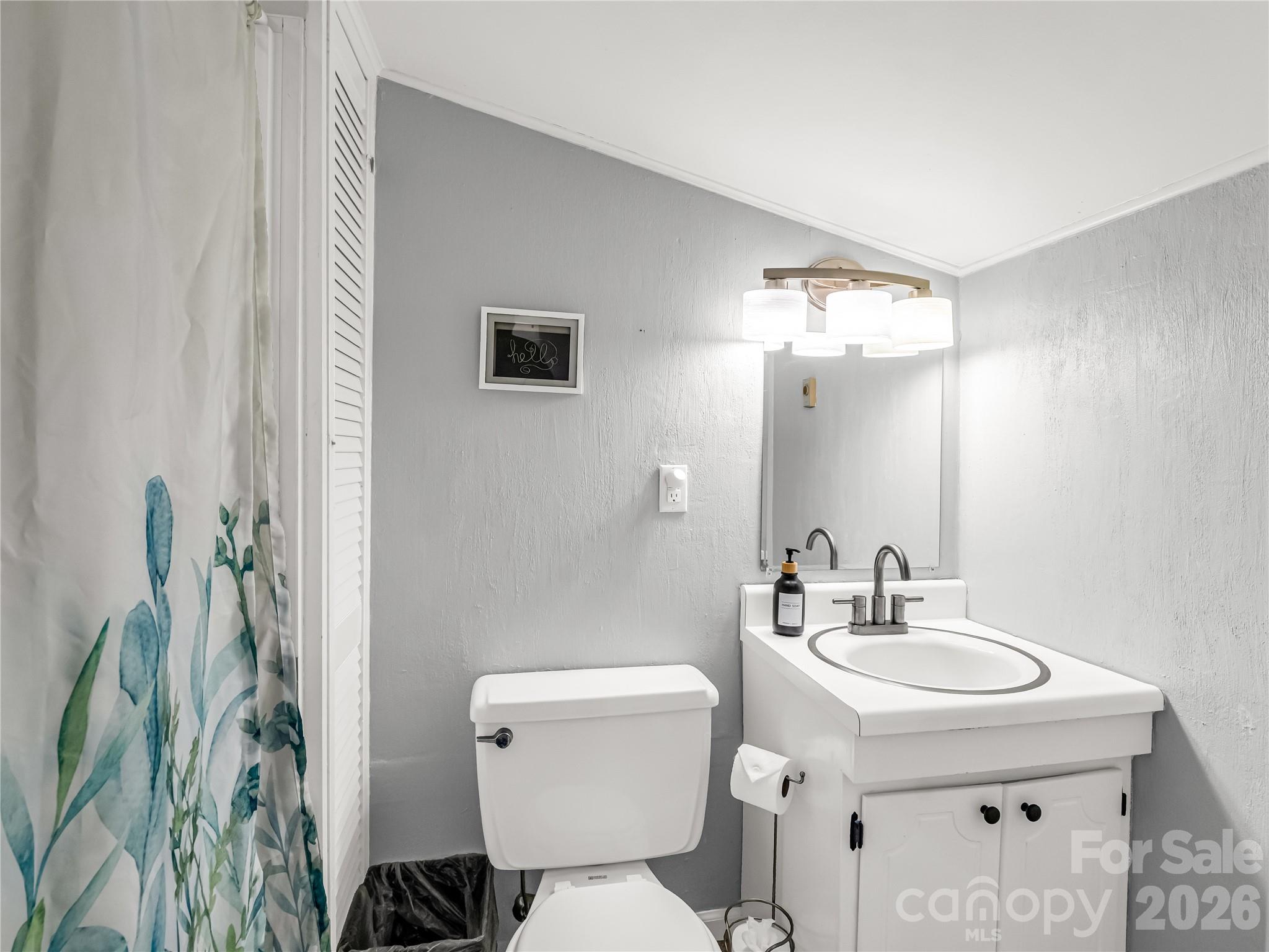486 Oxford Road — Lake Junaluska