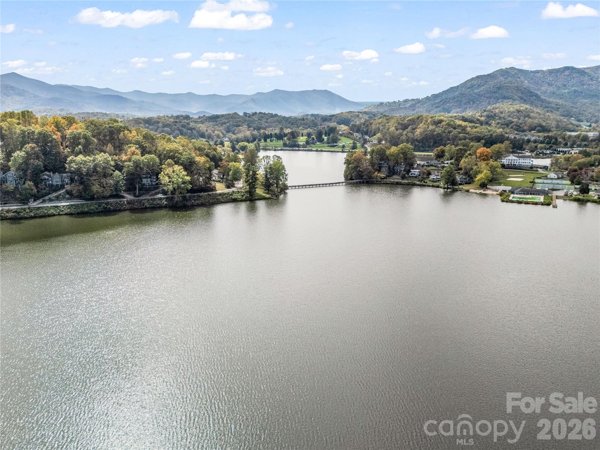 486 Oxford Road — Lake Junaluska