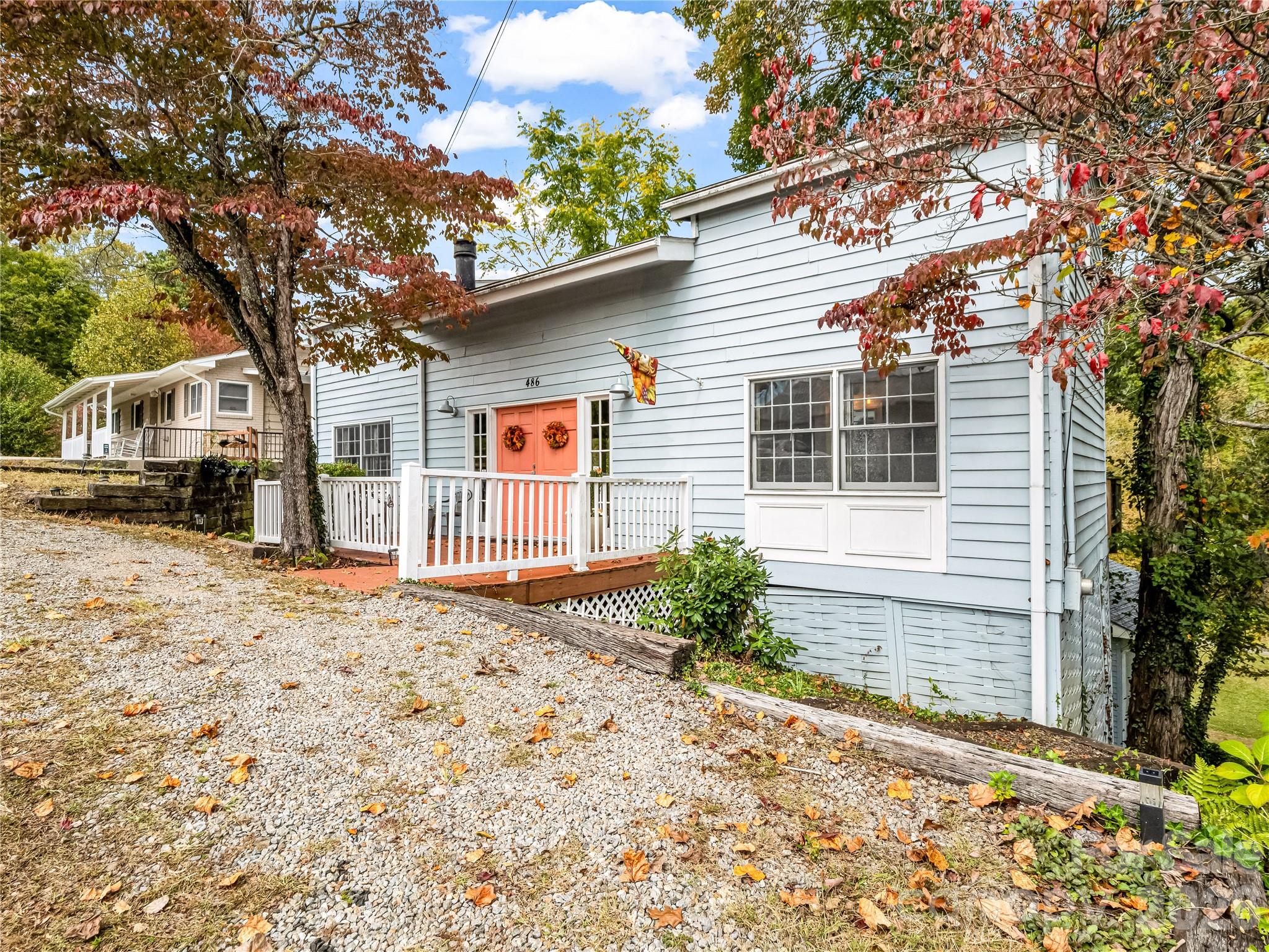 486 Oxford Road — Lake Junaluska