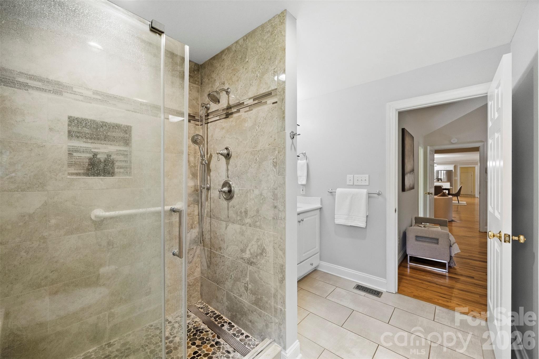 5639 White Store Road — Wingate
