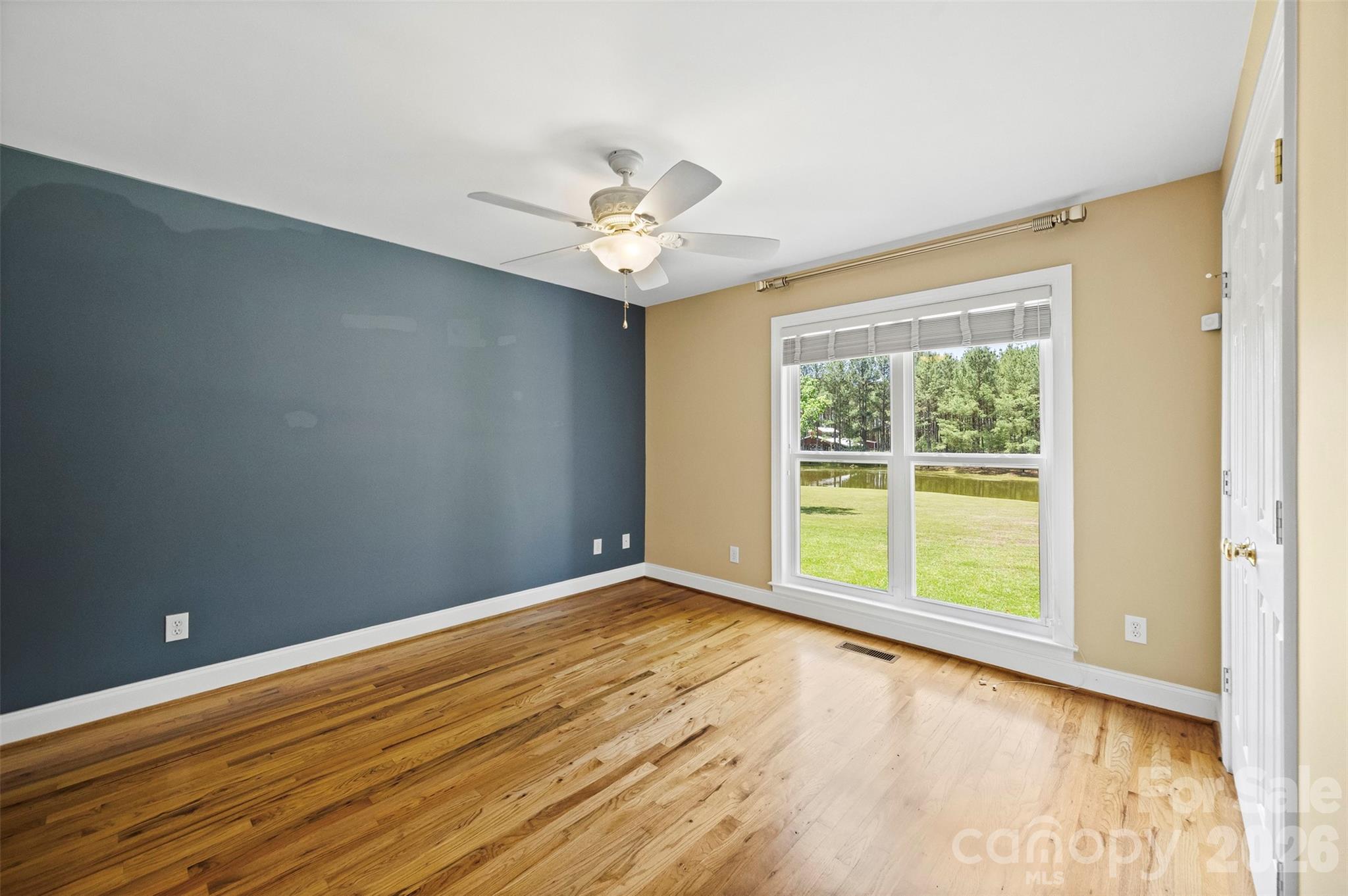 5639 White Store Road — Wingate
