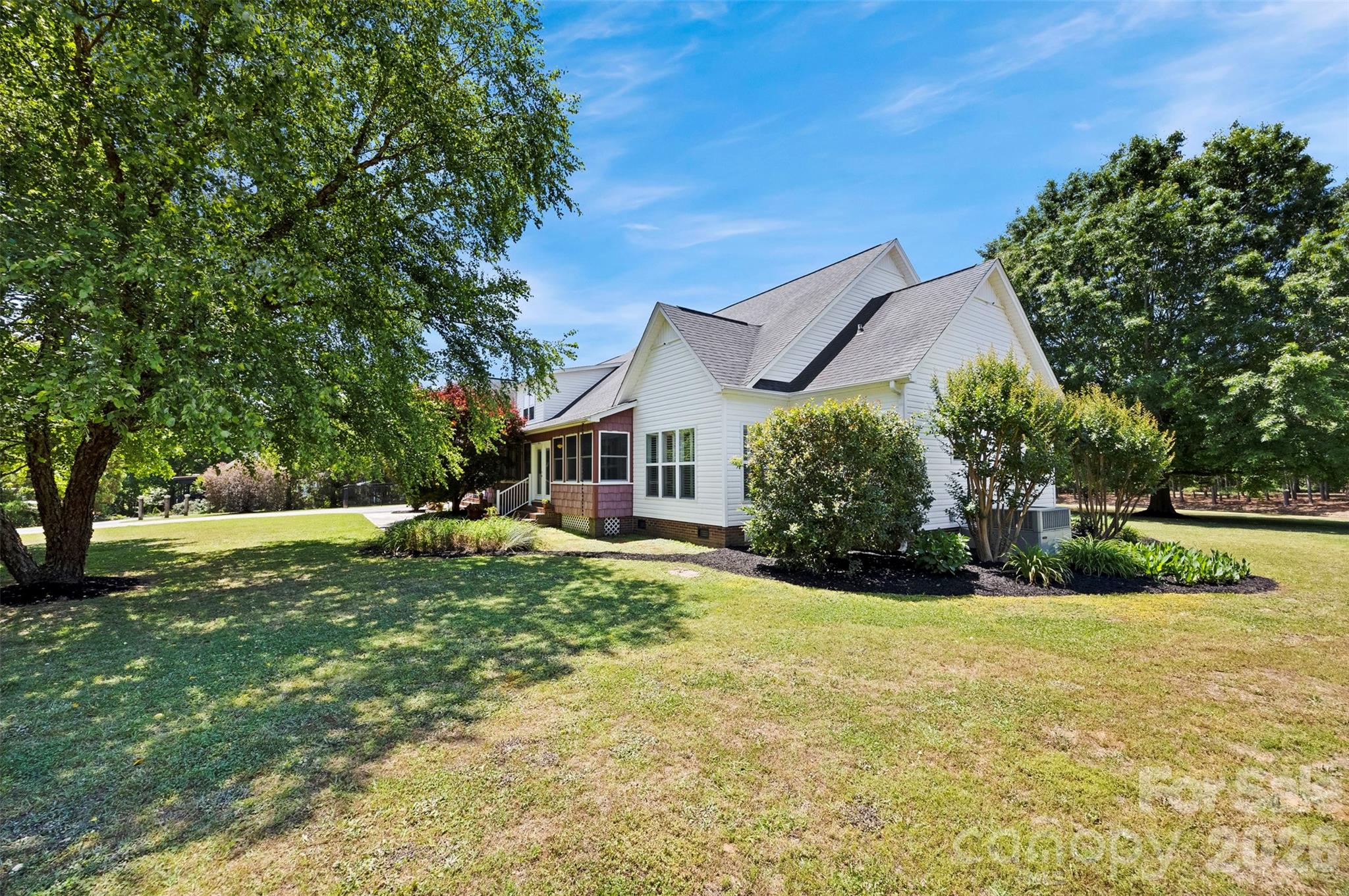 5639 White Store Road — Wingate