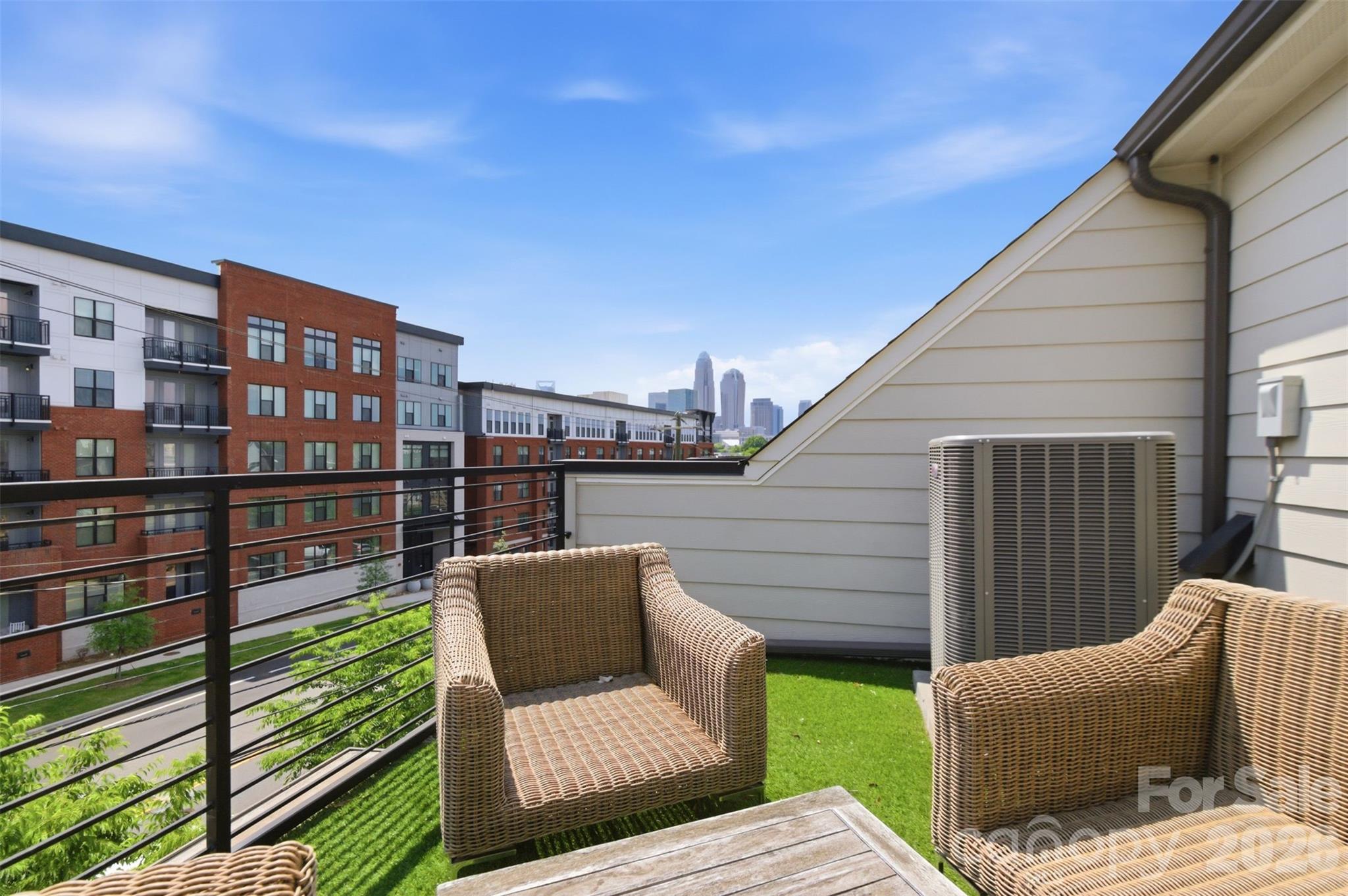 18005 Nolita Lane — Charlotte