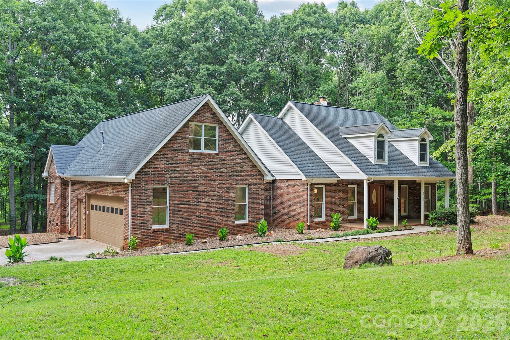 5904 Polk Mountain Drive — Marshville