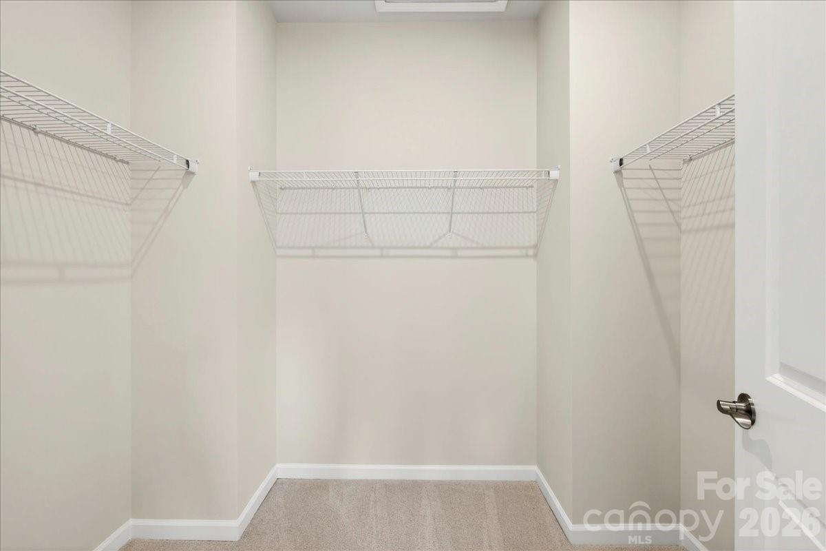 6049 Longar Lane — Charlotte