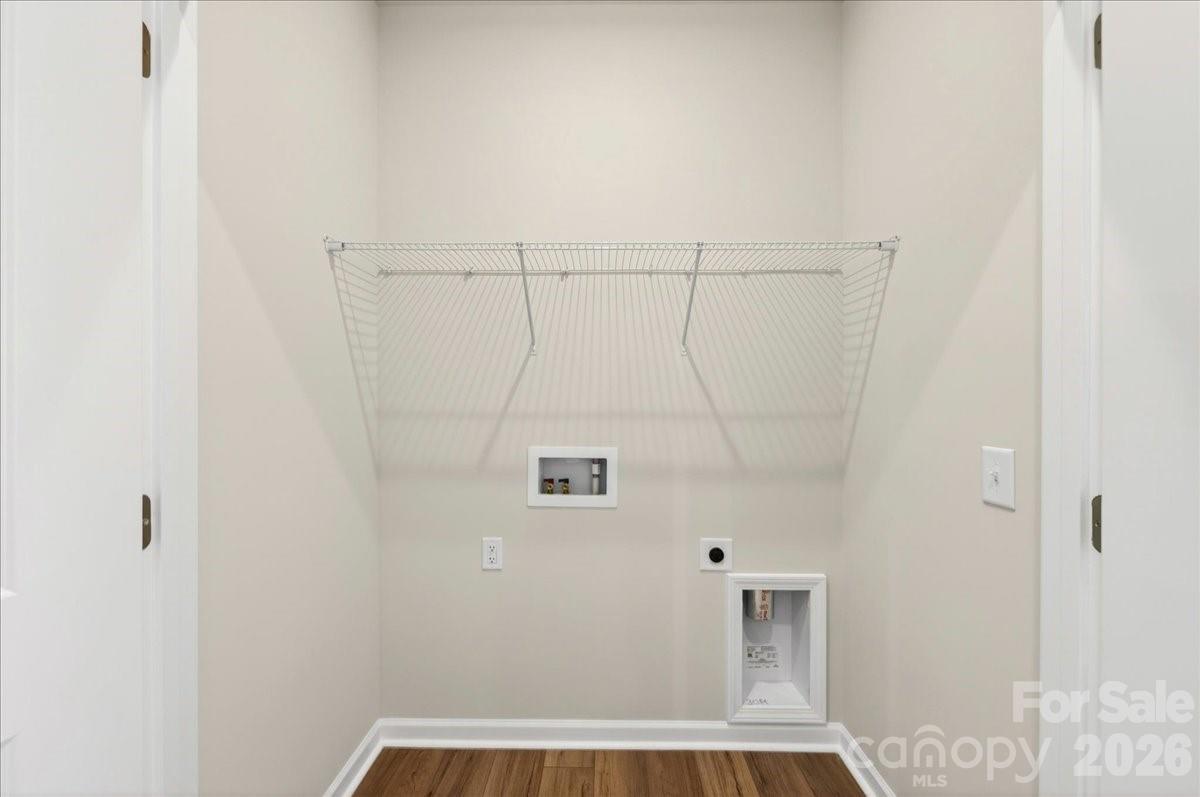 6049 Longar Lane — Charlotte