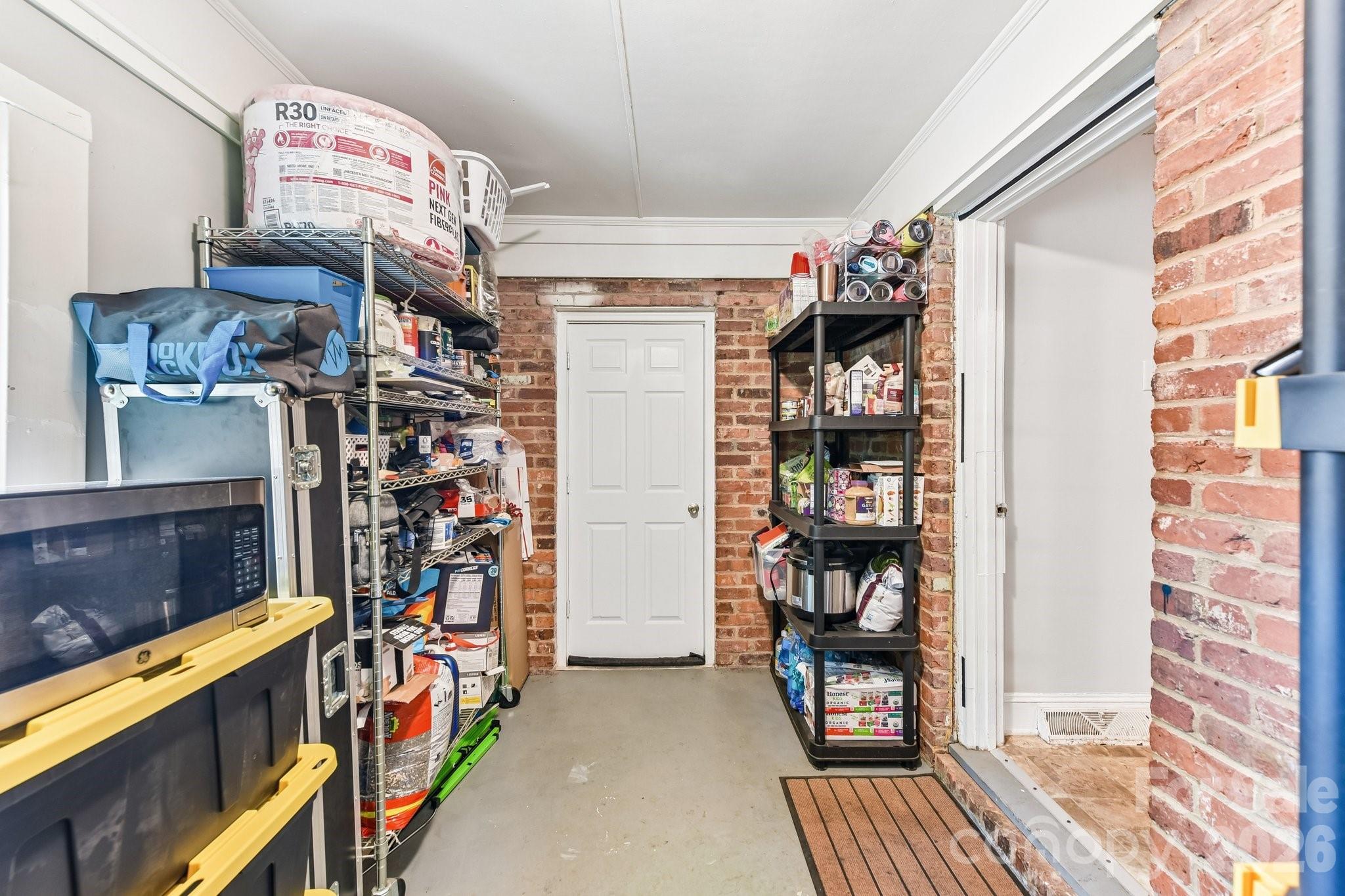 933 Clanton Road — Charlotte