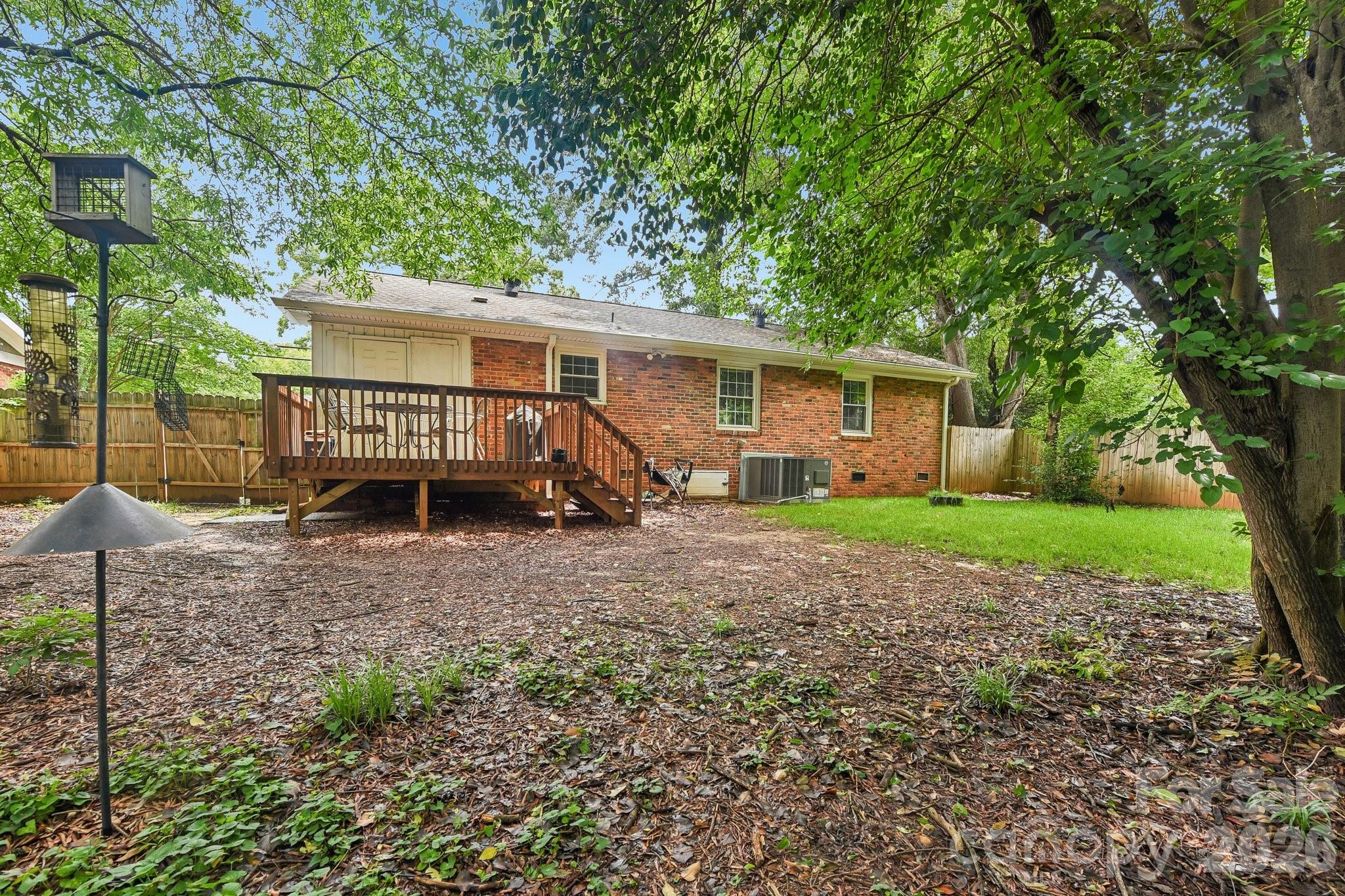 933 Clanton Road — Charlotte