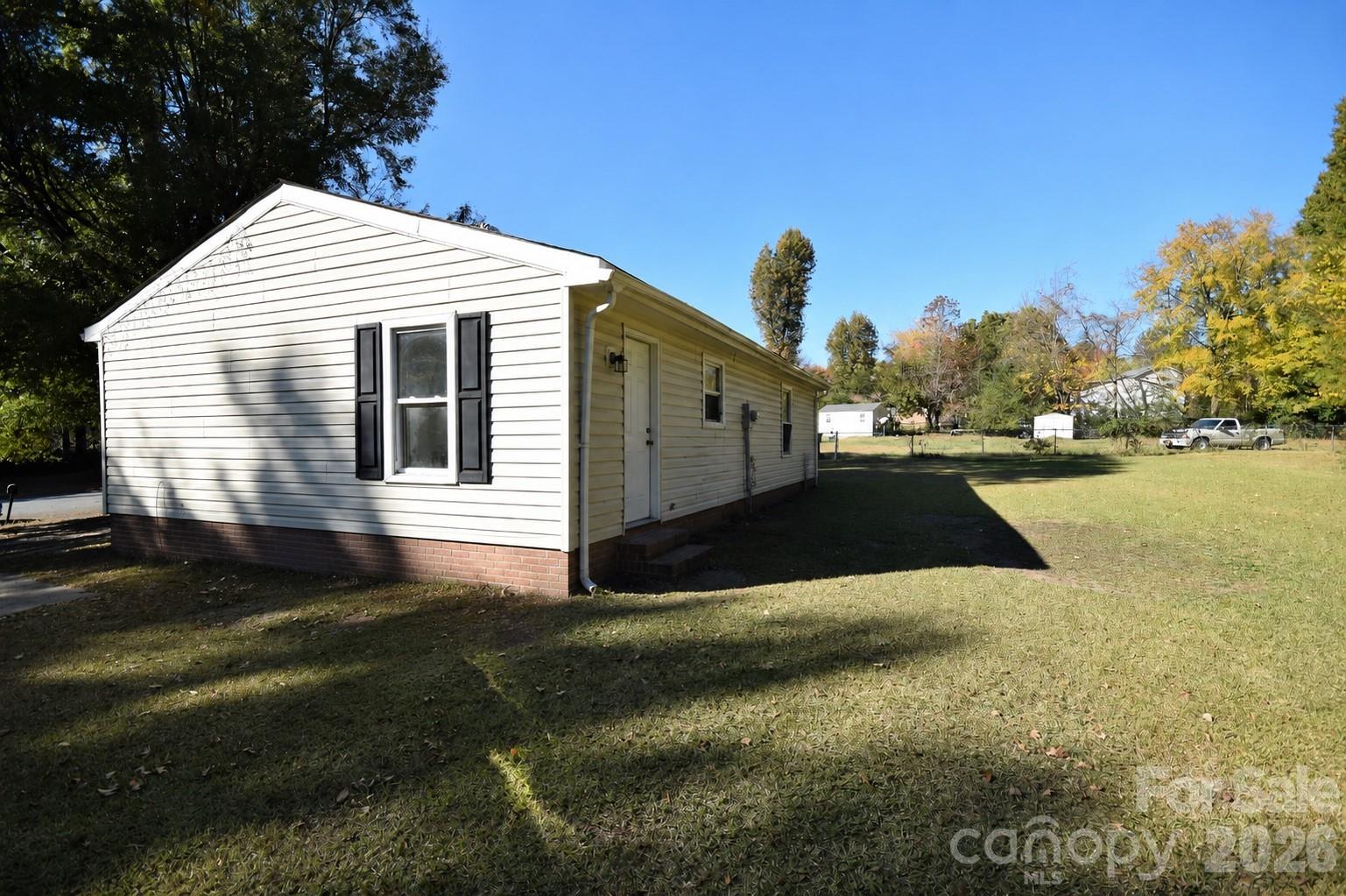 403 Stirrup Court — Charlotte