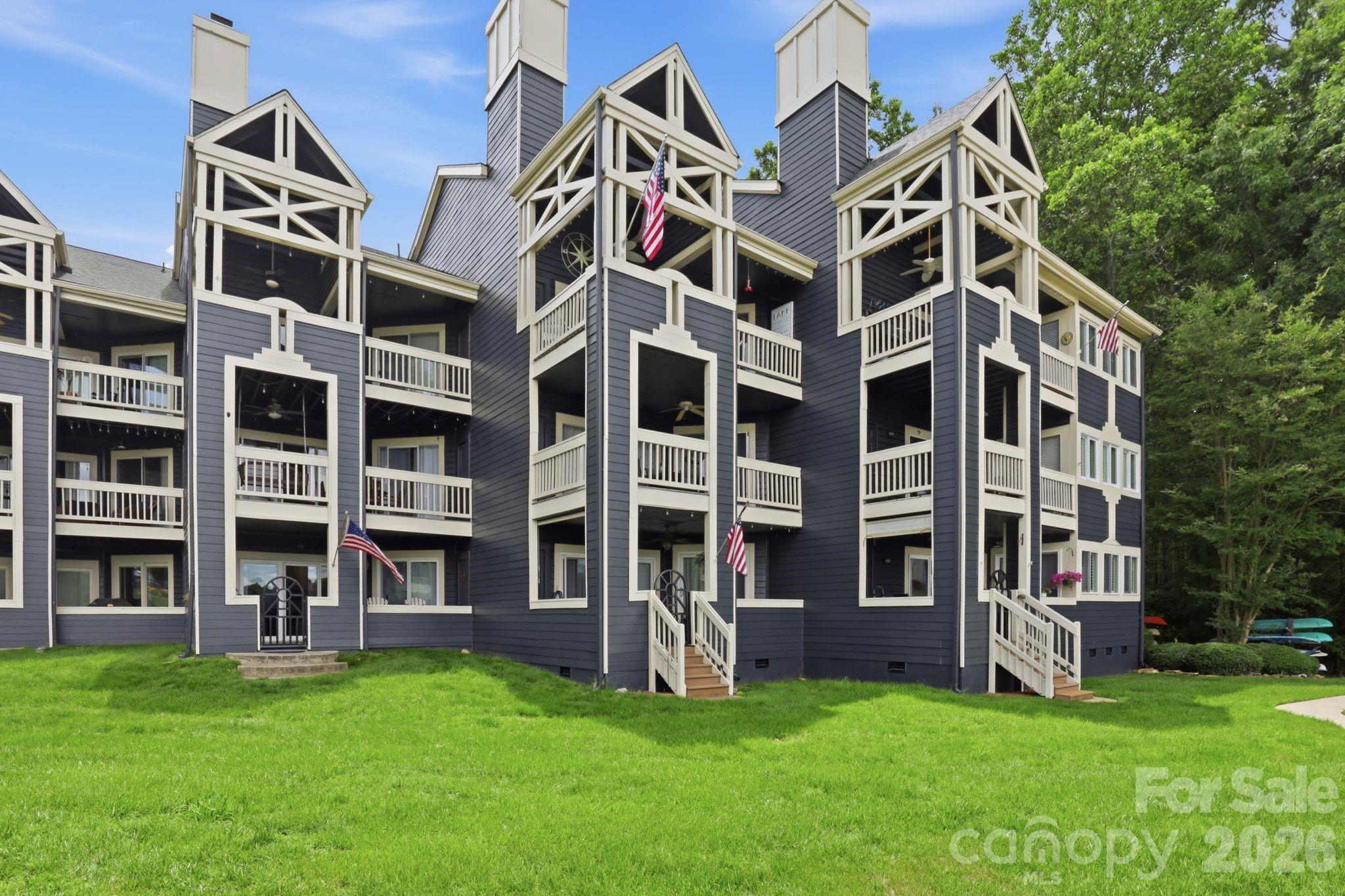 2121 Regatta Lane #303 — Denver
