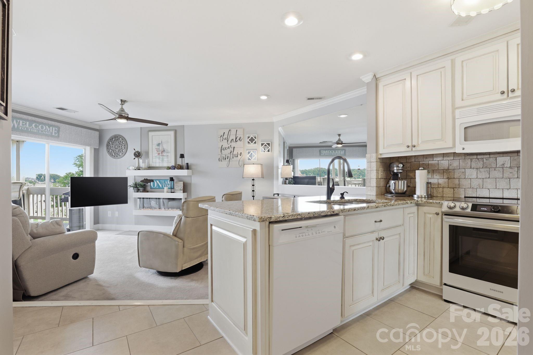 2121 Regatta Lane #303 — Denver