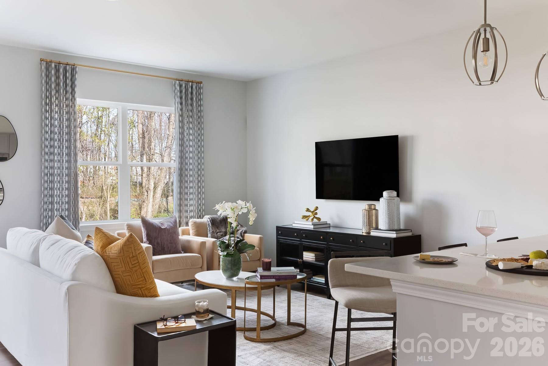 6045 Longar Lane — Charlotte