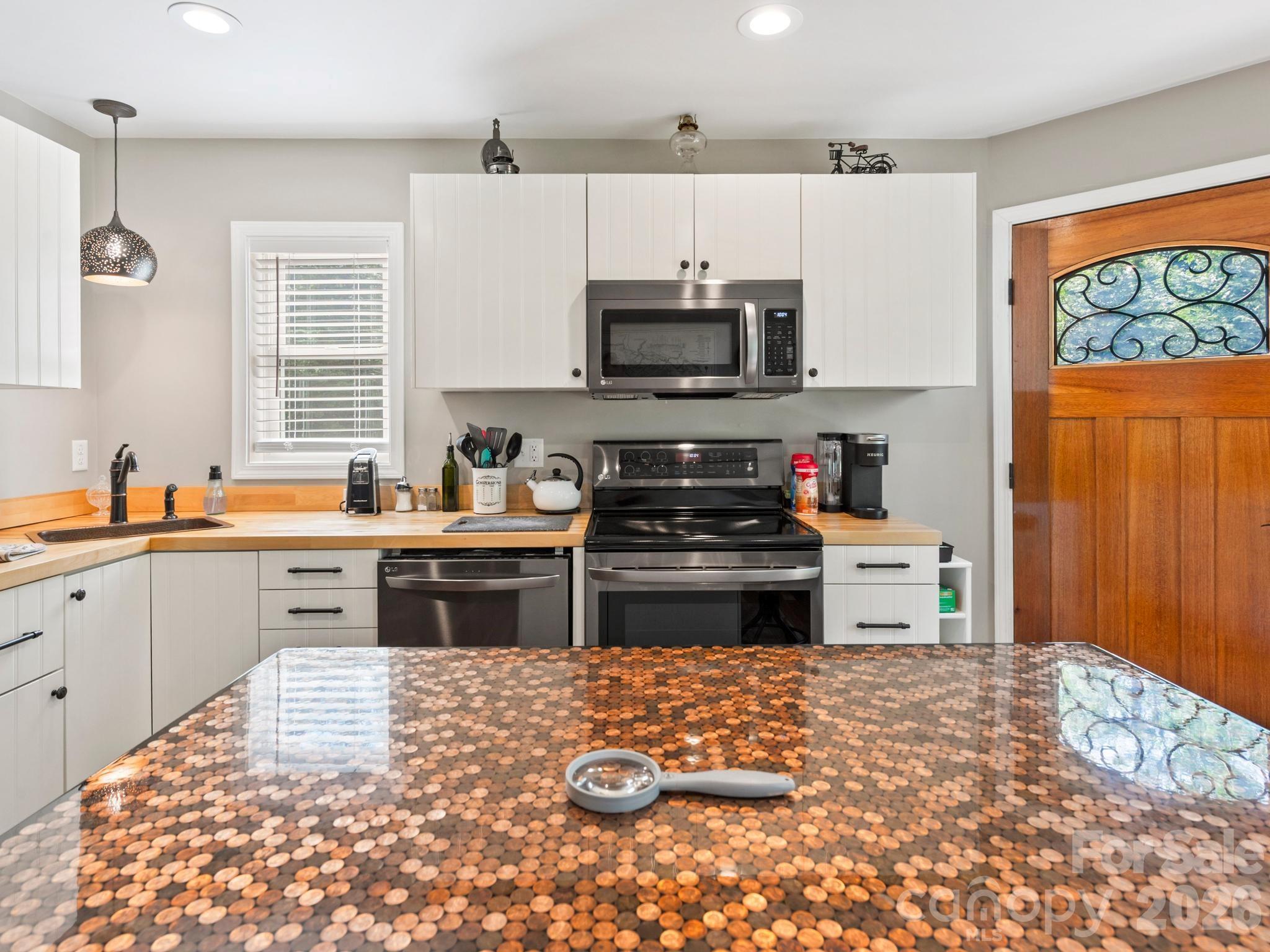 154 Dogwood Drive — Weaverville