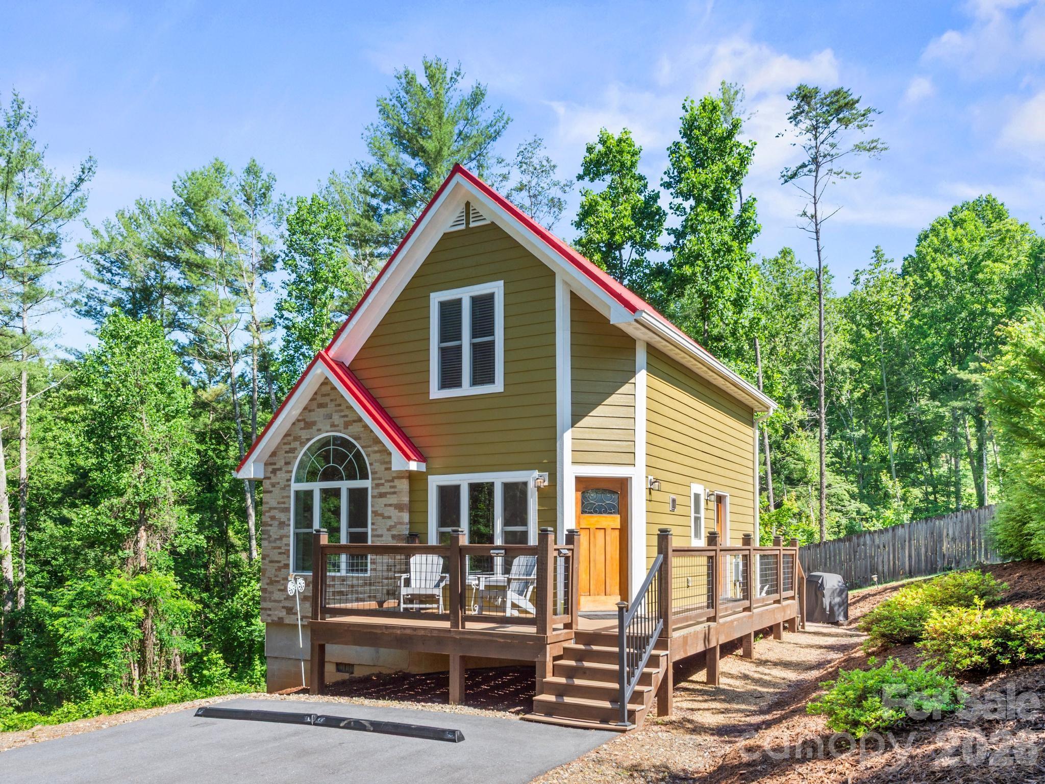 154 Dogwood Drive — Weaverville