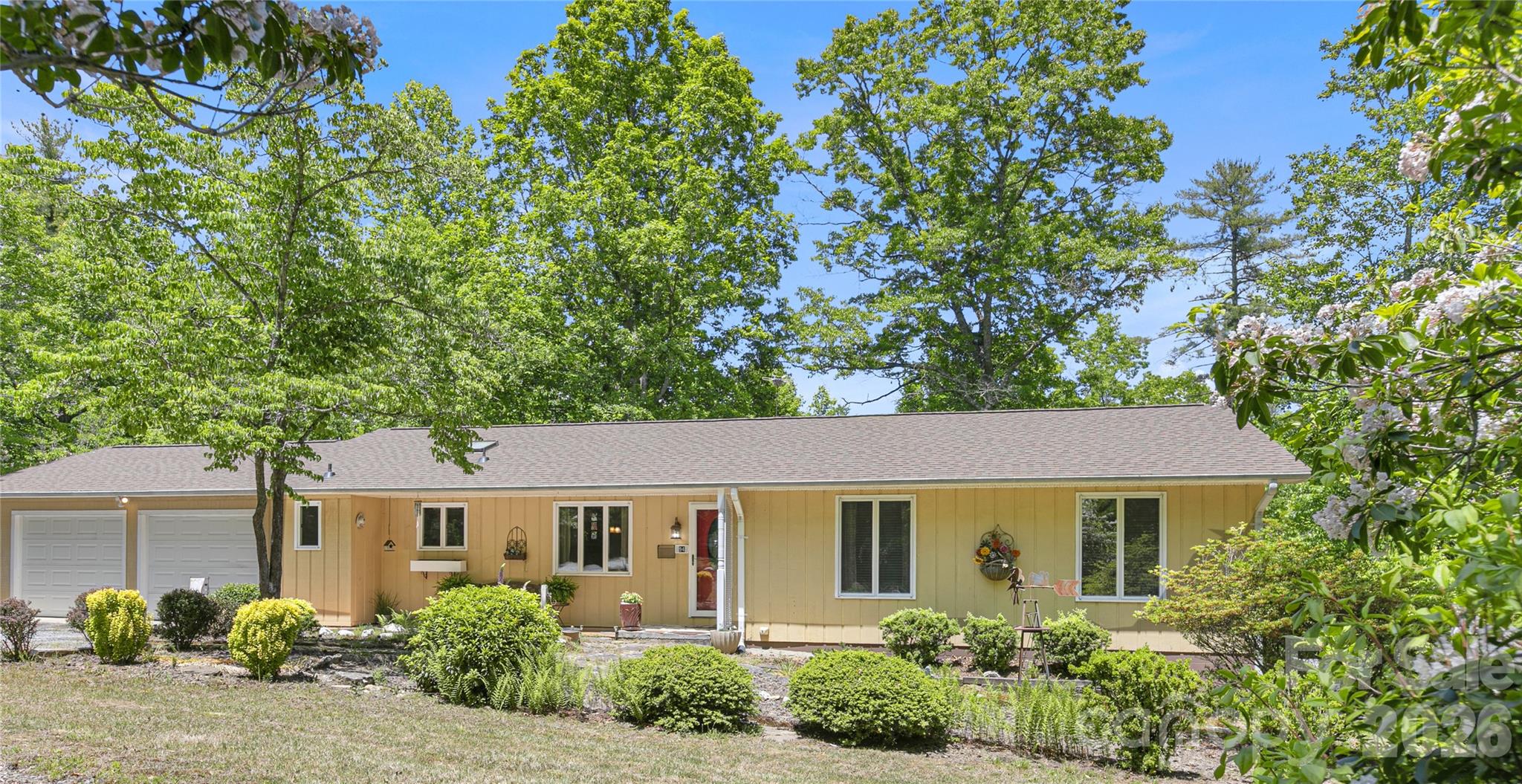 94 Sweetwater Lane — Pisgah Forest