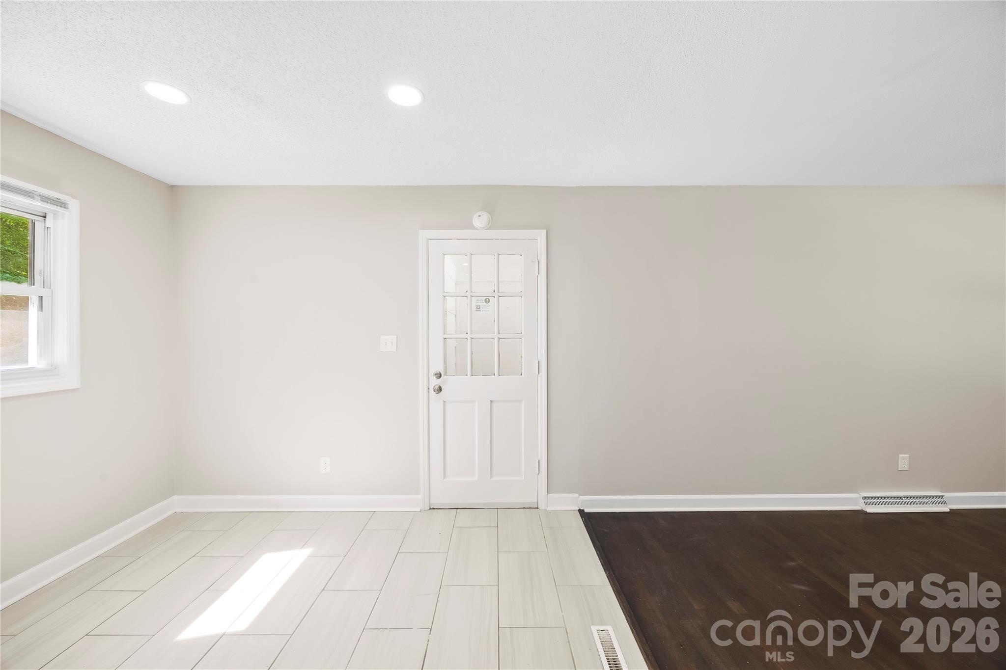 723 Vancouver Lane — Gastonia