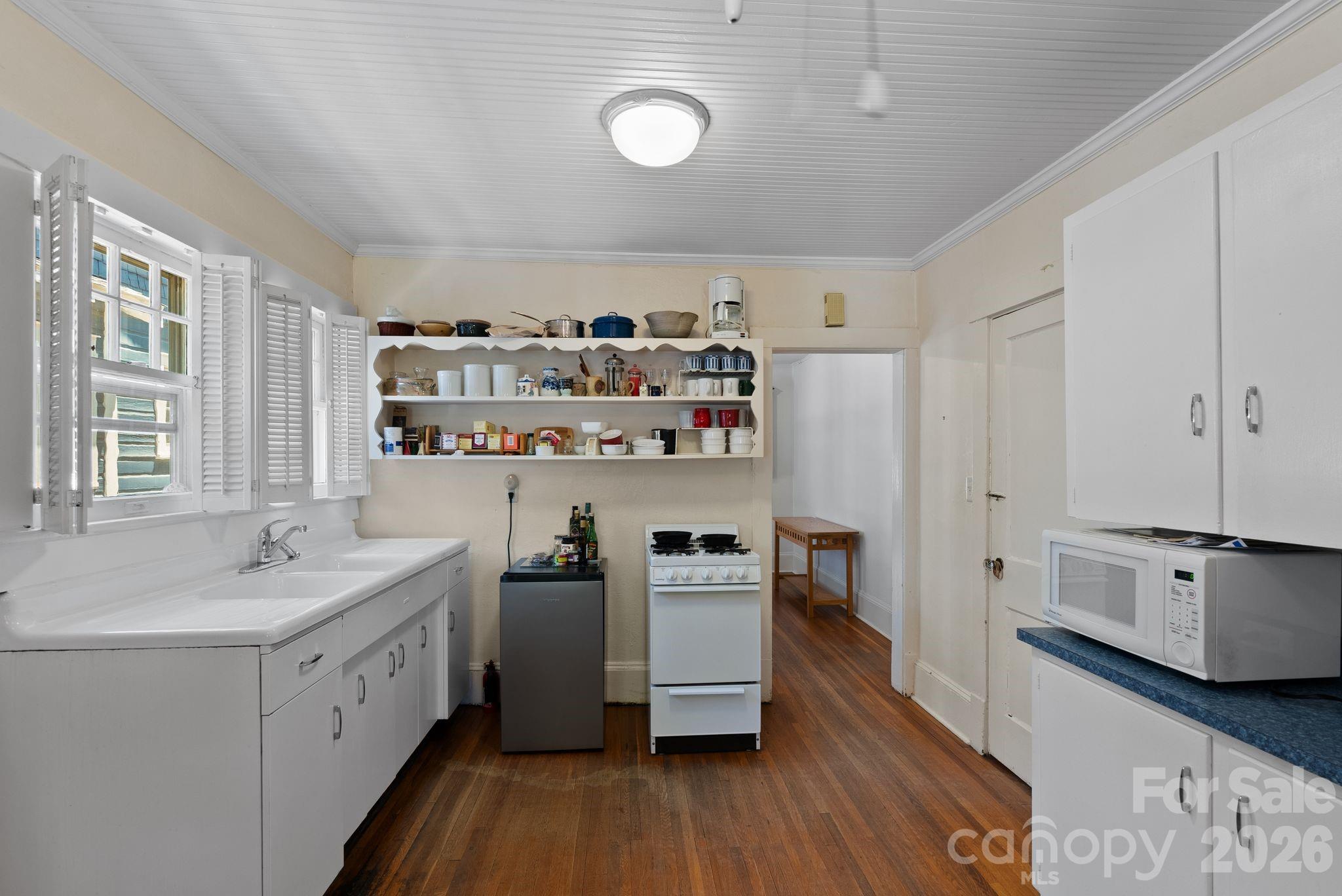 111 Norwood Avenue — Asheville