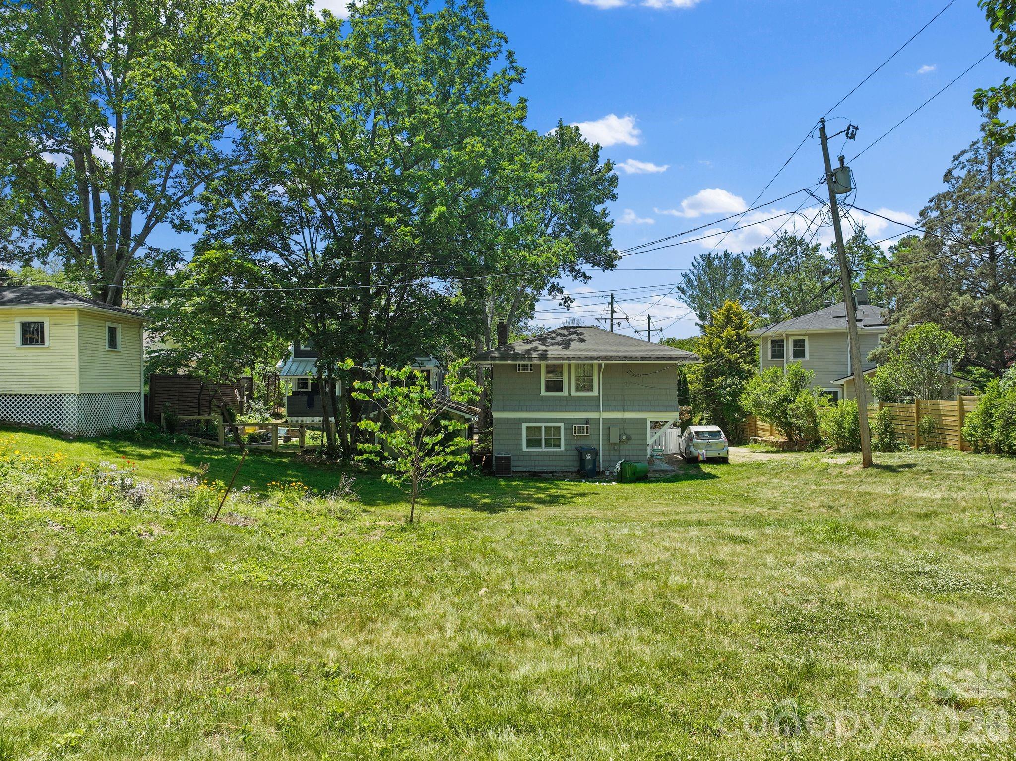 111 Norwood Avenue — Asheville