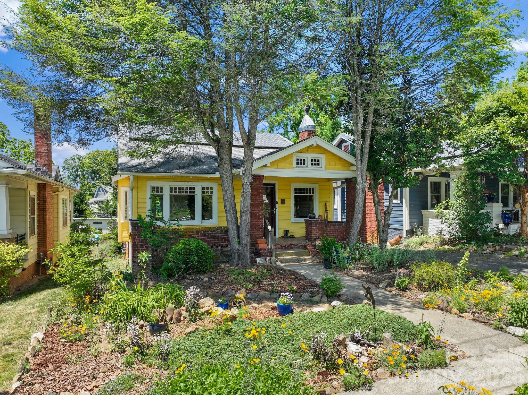 111 Norwood Avenue — Asheville