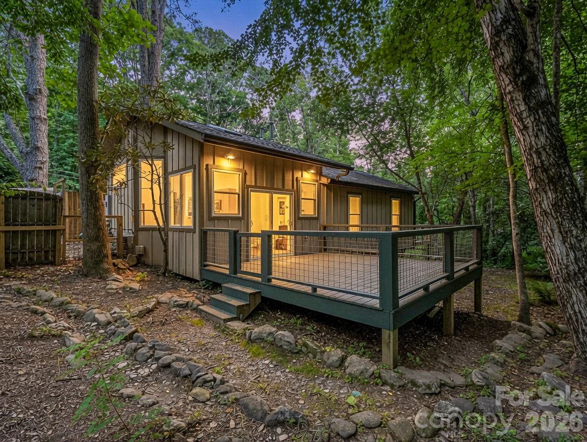 701 Azalea Avenue — Black Mountain