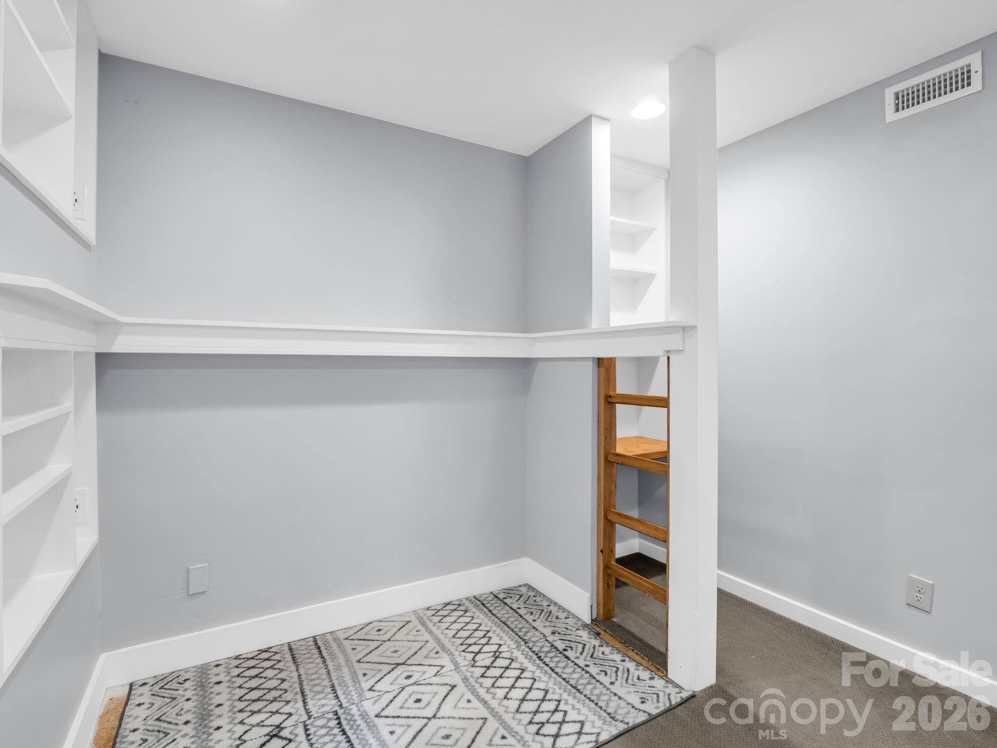 701 Azalea Avenue — Black Mountain