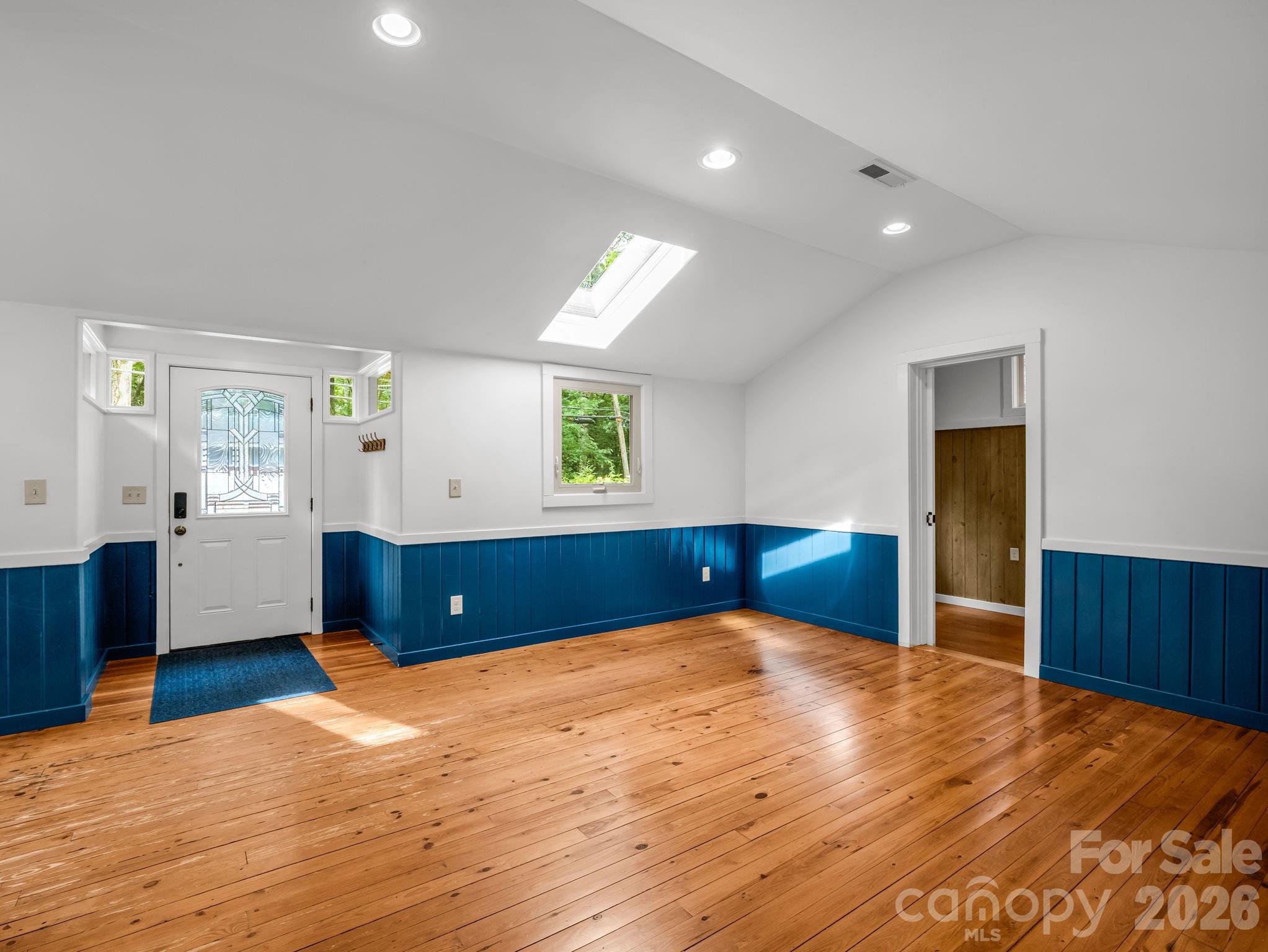 701 Azalea Avenue — Black Mountain