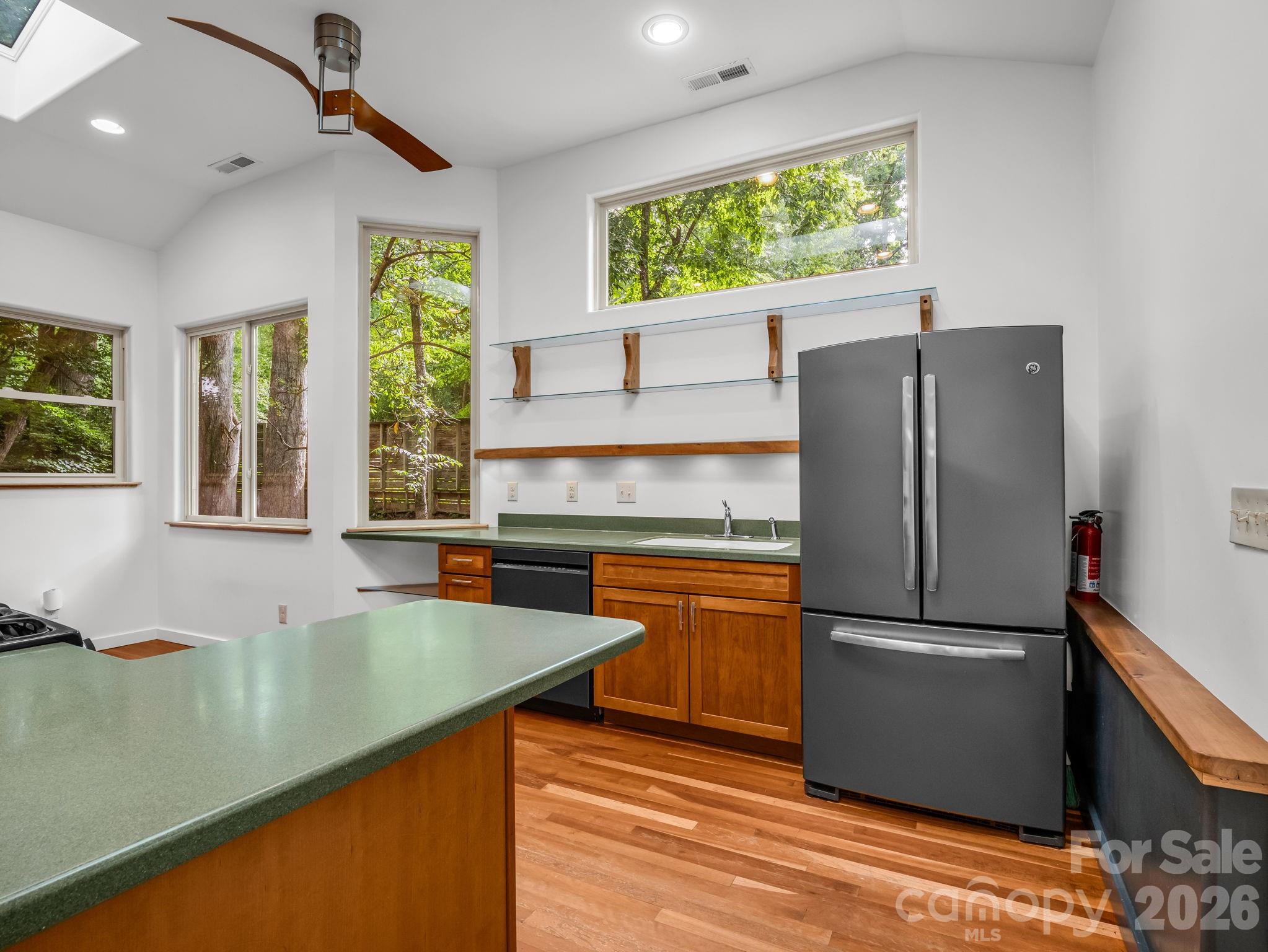 701 Azalea Avenue — Black Mountain