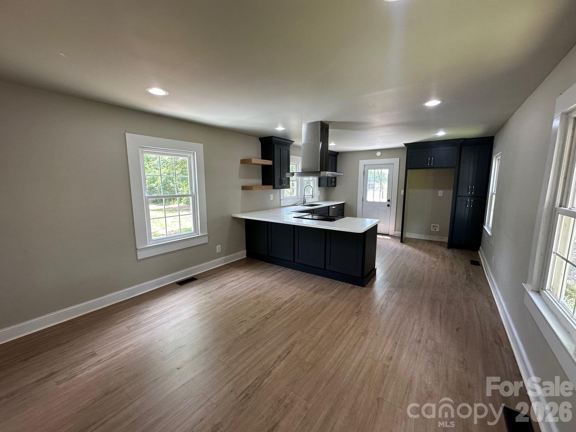 358 N Green River Road — Gaffney