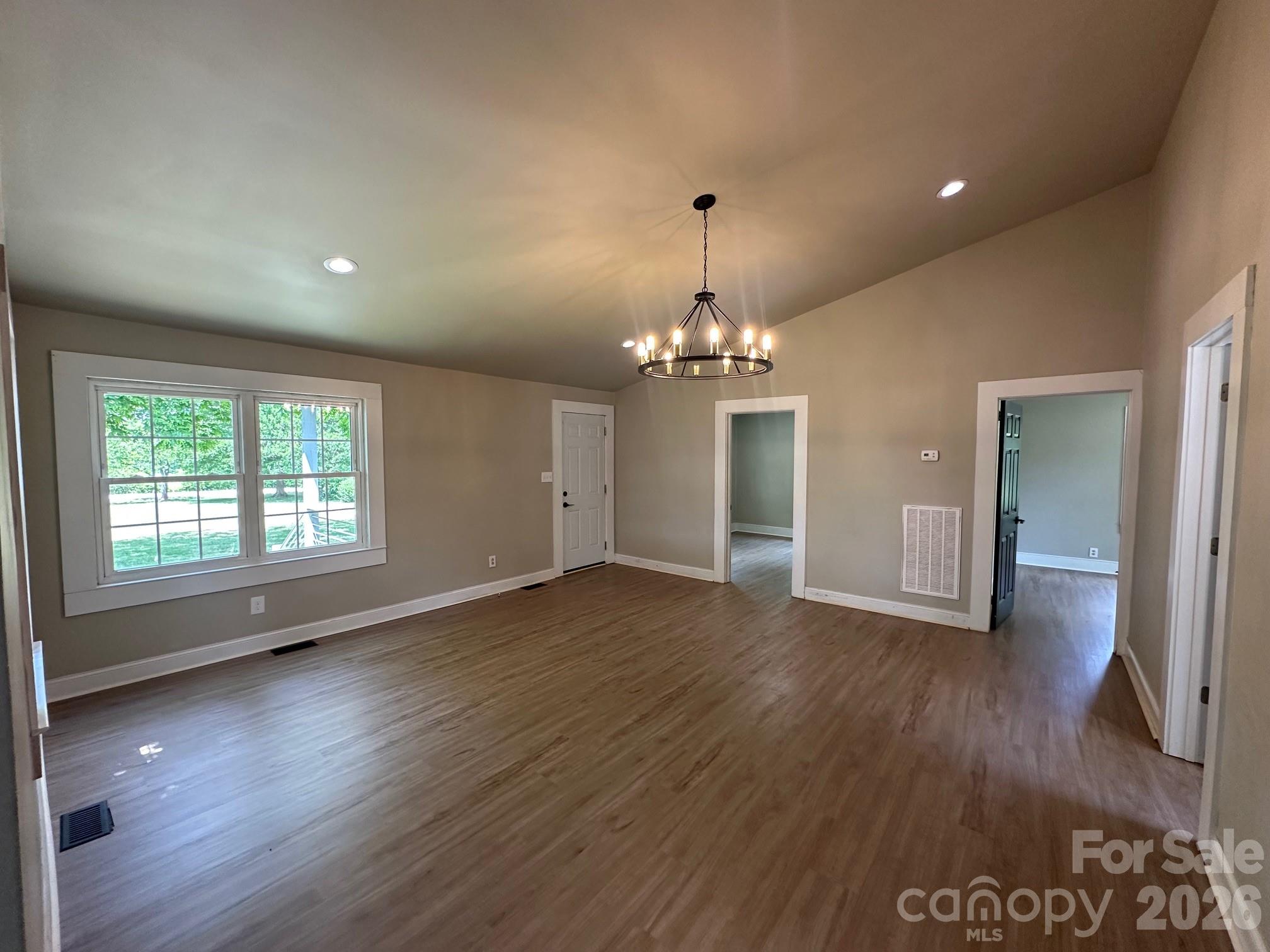 358 N Green River Road — Gaffney