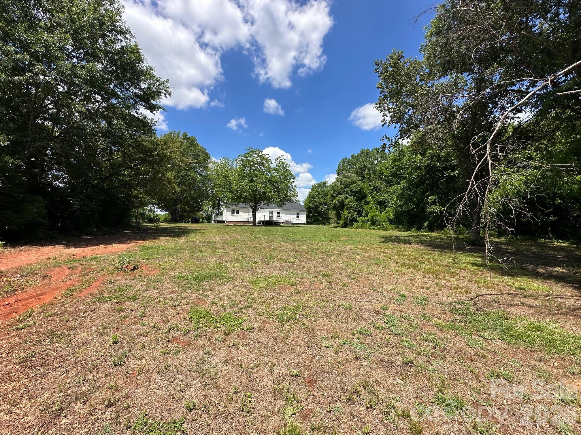 358 N Green River Road — Gaffney